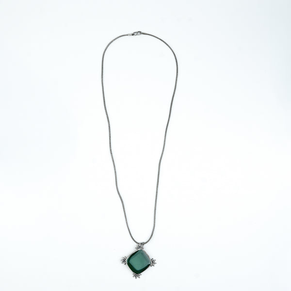 Silver Oxidized Sun Motif Green Onyx Pendant Chain Necklace