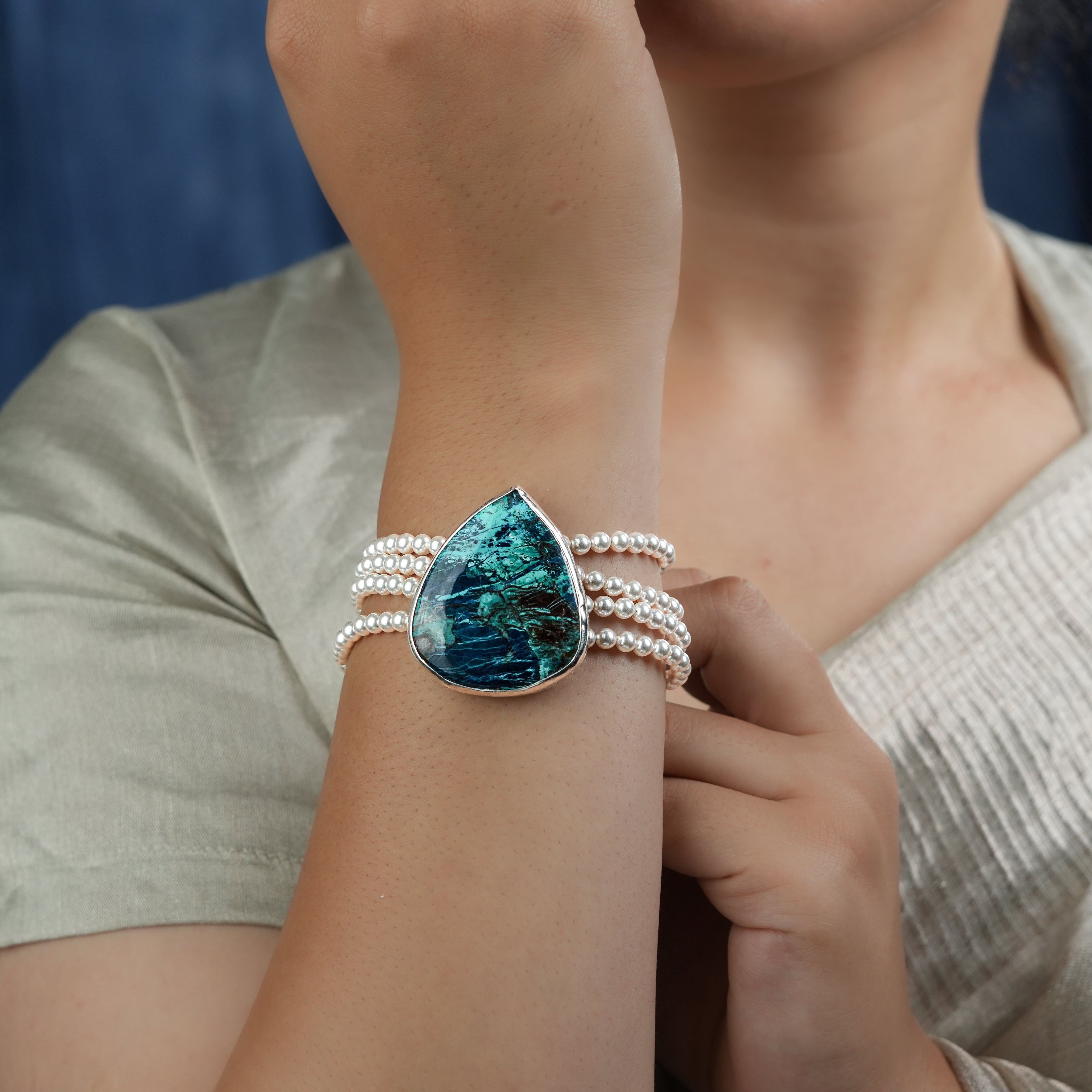 Luxe Bracelet – Chrysocolla & Pearls