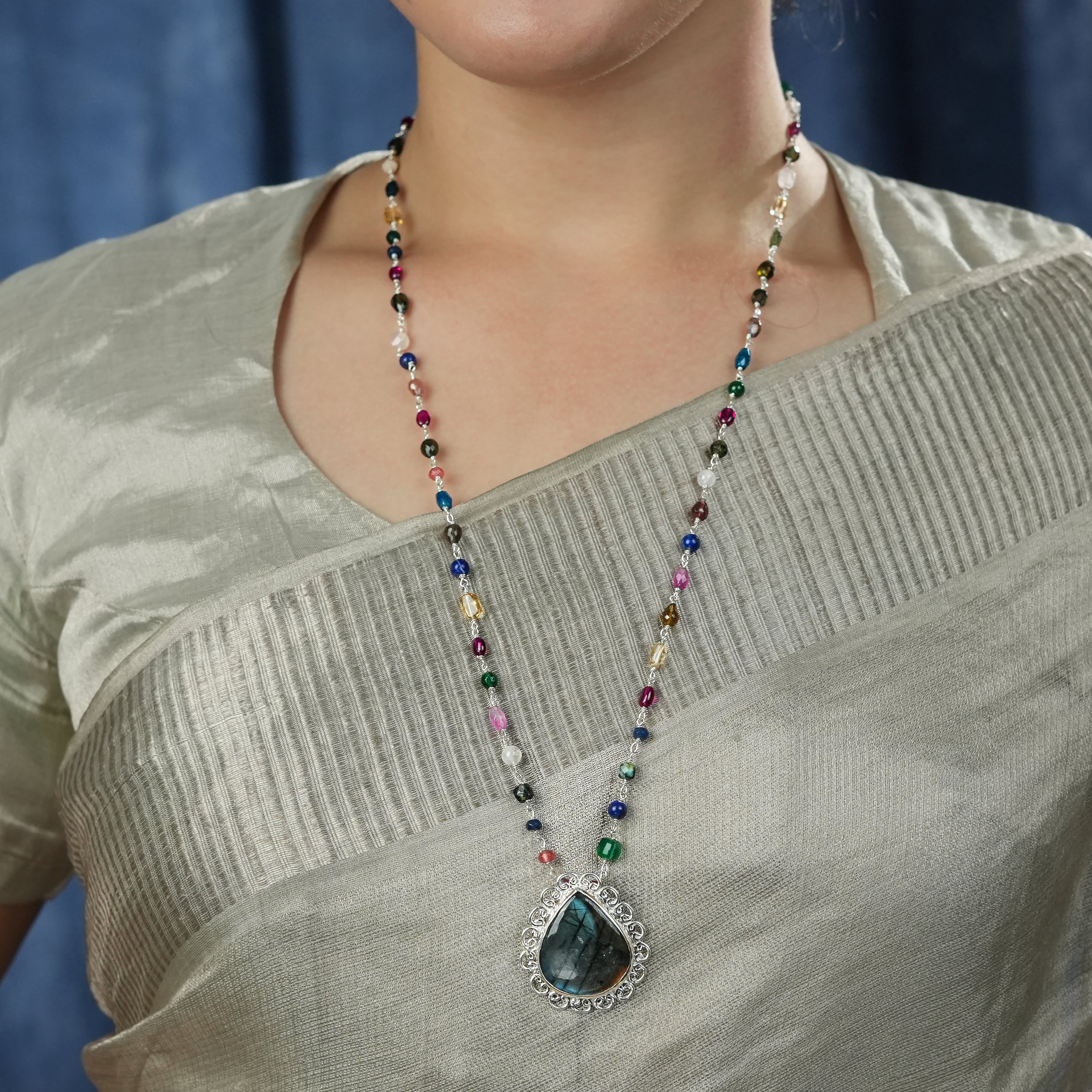Luxe Necklace – Labradorite & Multicolour Stone Ganthan