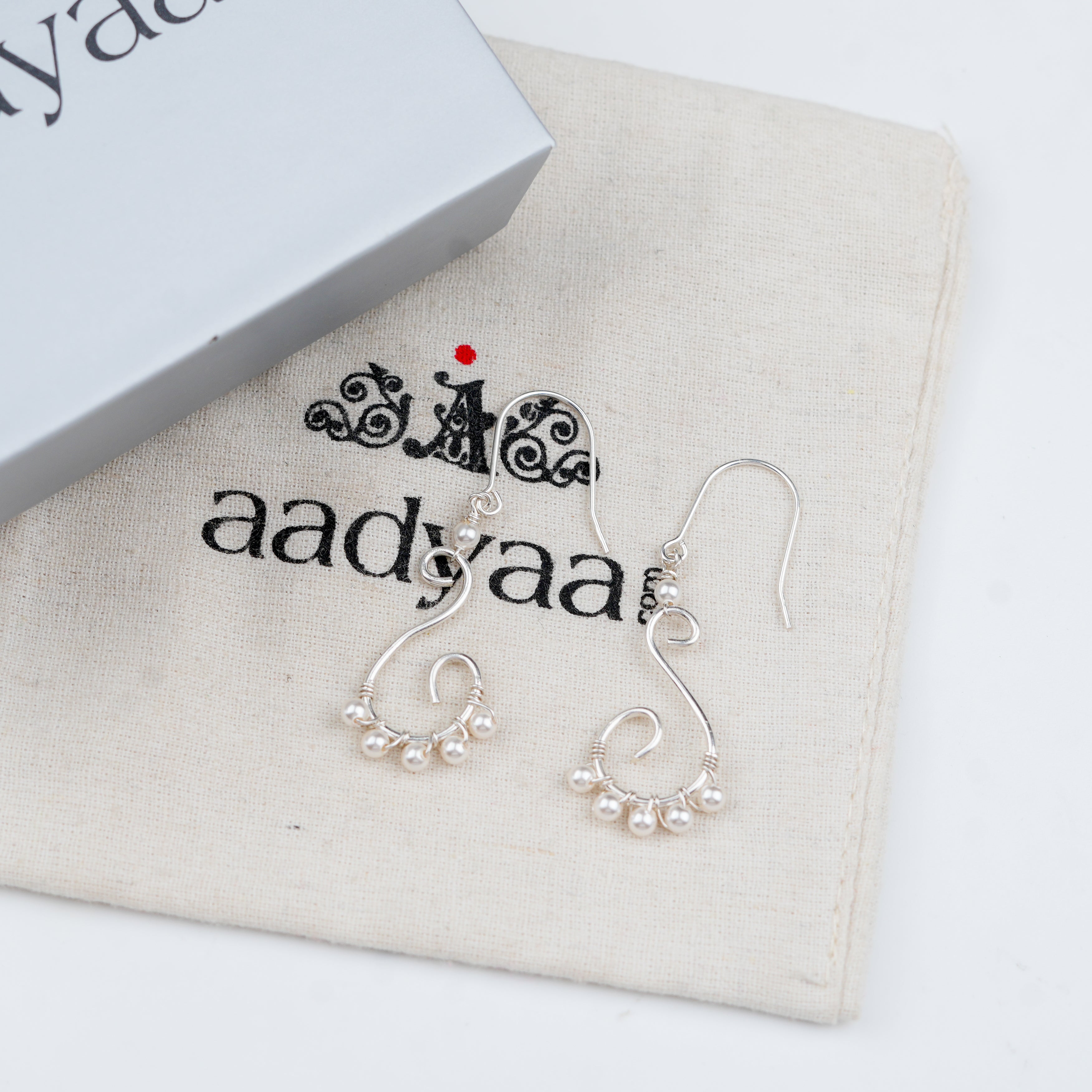 Wire-Wrapped Pearl Earrings (Project Handmade)