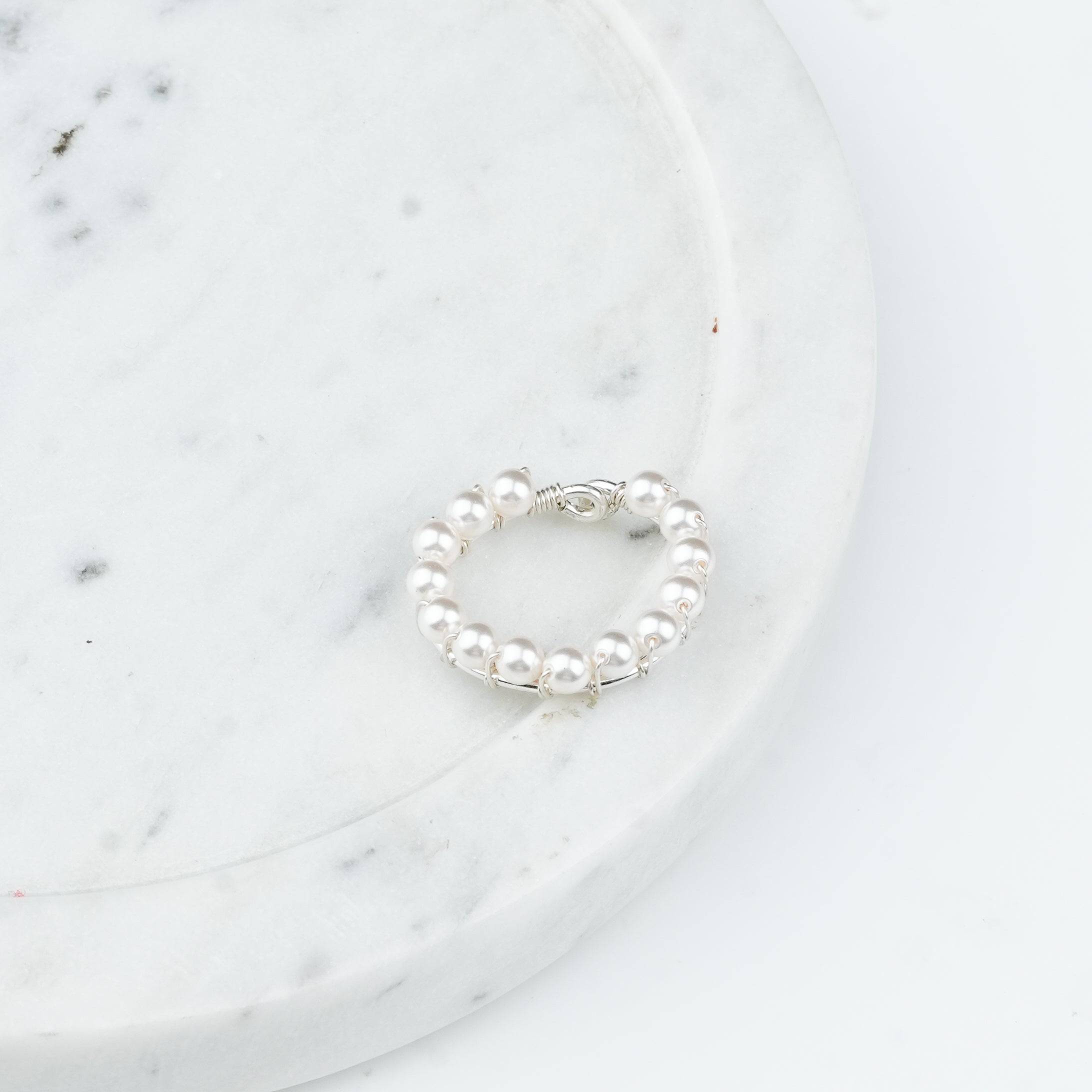 Project Handmade white pearl silver ring