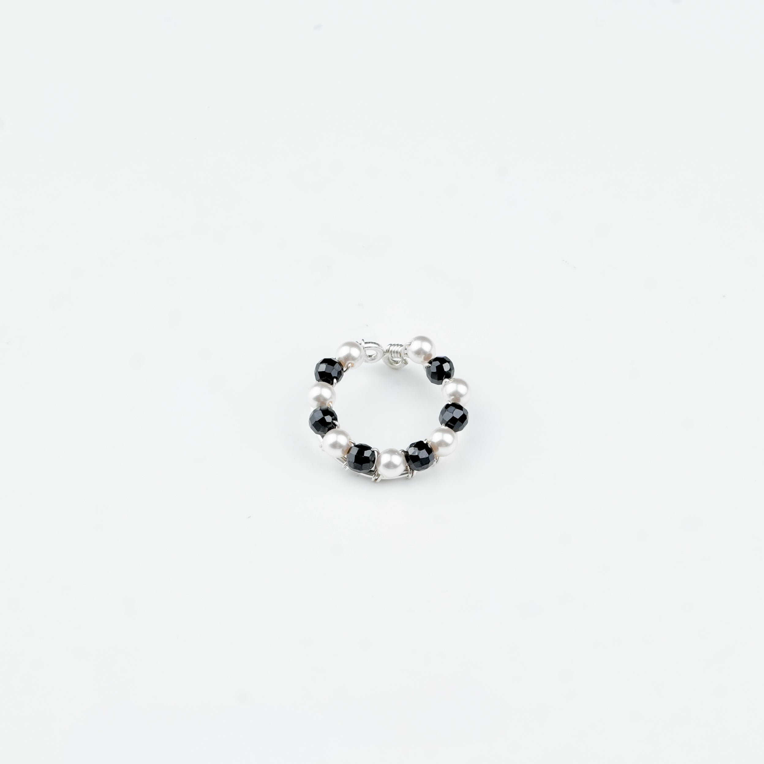 Premium 92.5 sterling silver Black Spinel & Pearl Wrapped Ring