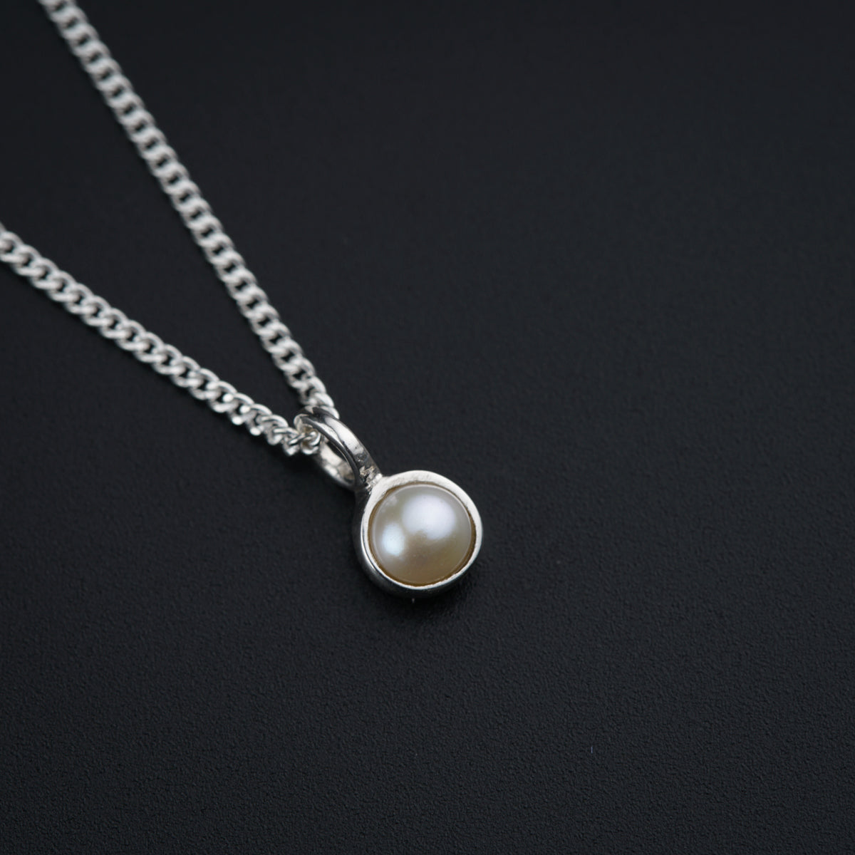 Baroque Pearl Drop Necklace - Scarlette Dove