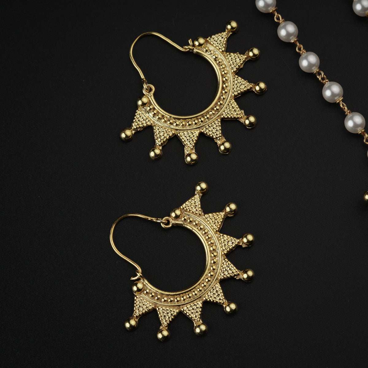 Ghumat Set with Pearls (Gold Plated)