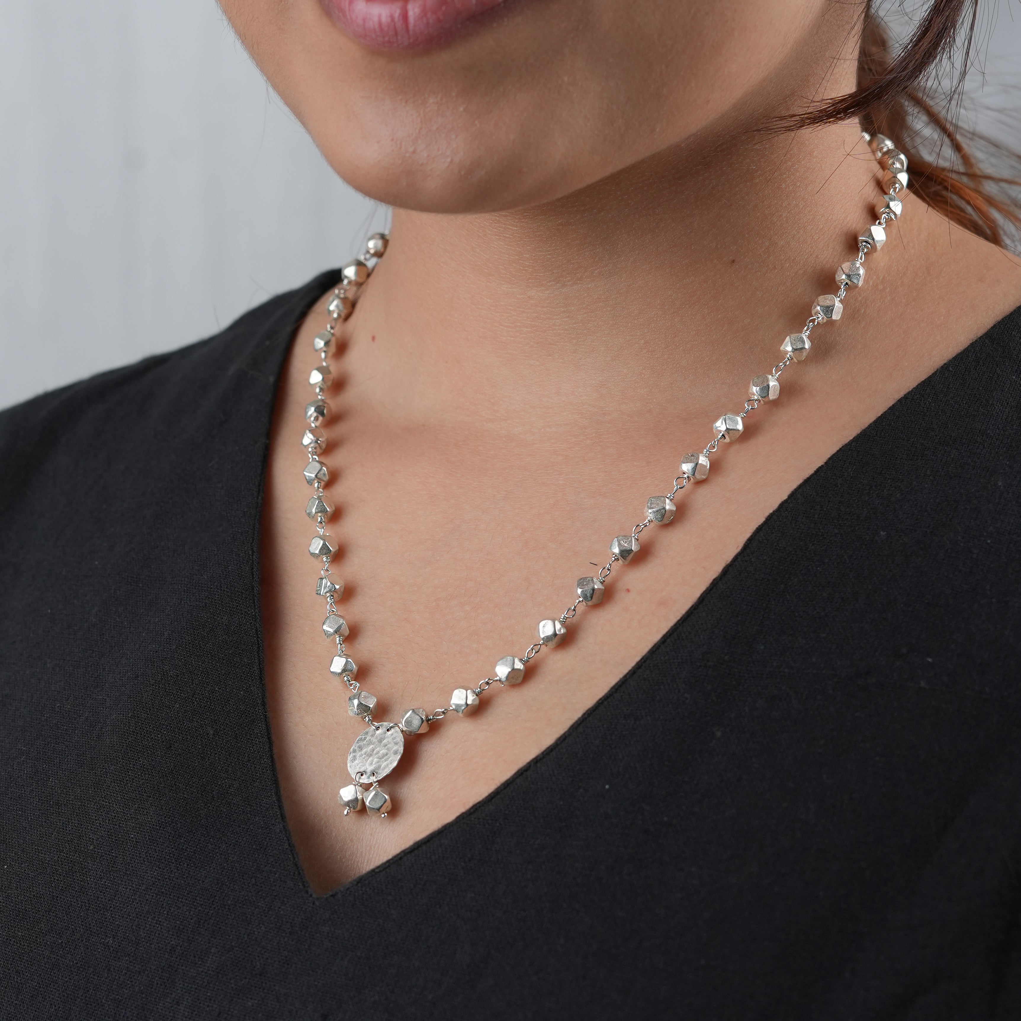 Ashtapailu Necklace with Hammered Coin Pendant (Small)