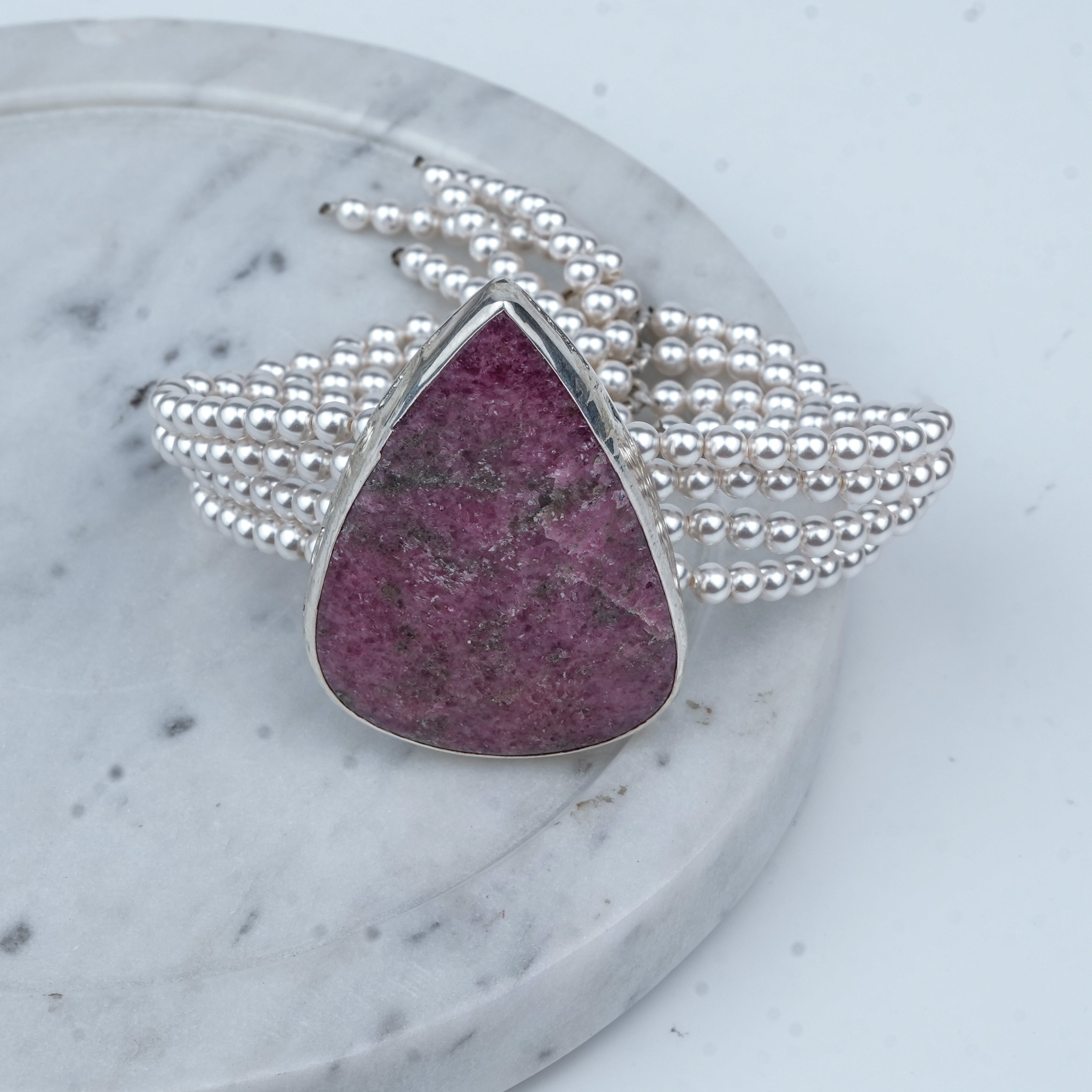 Luxe Bracelet – Rhodonite & Pearls