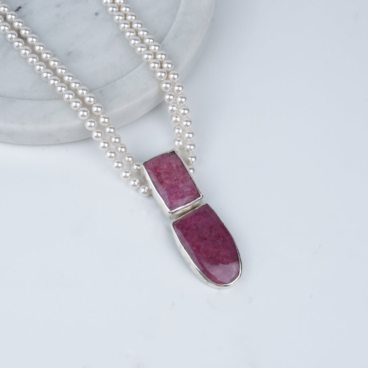 Luxe Necklace – Rhodonite & Pearls