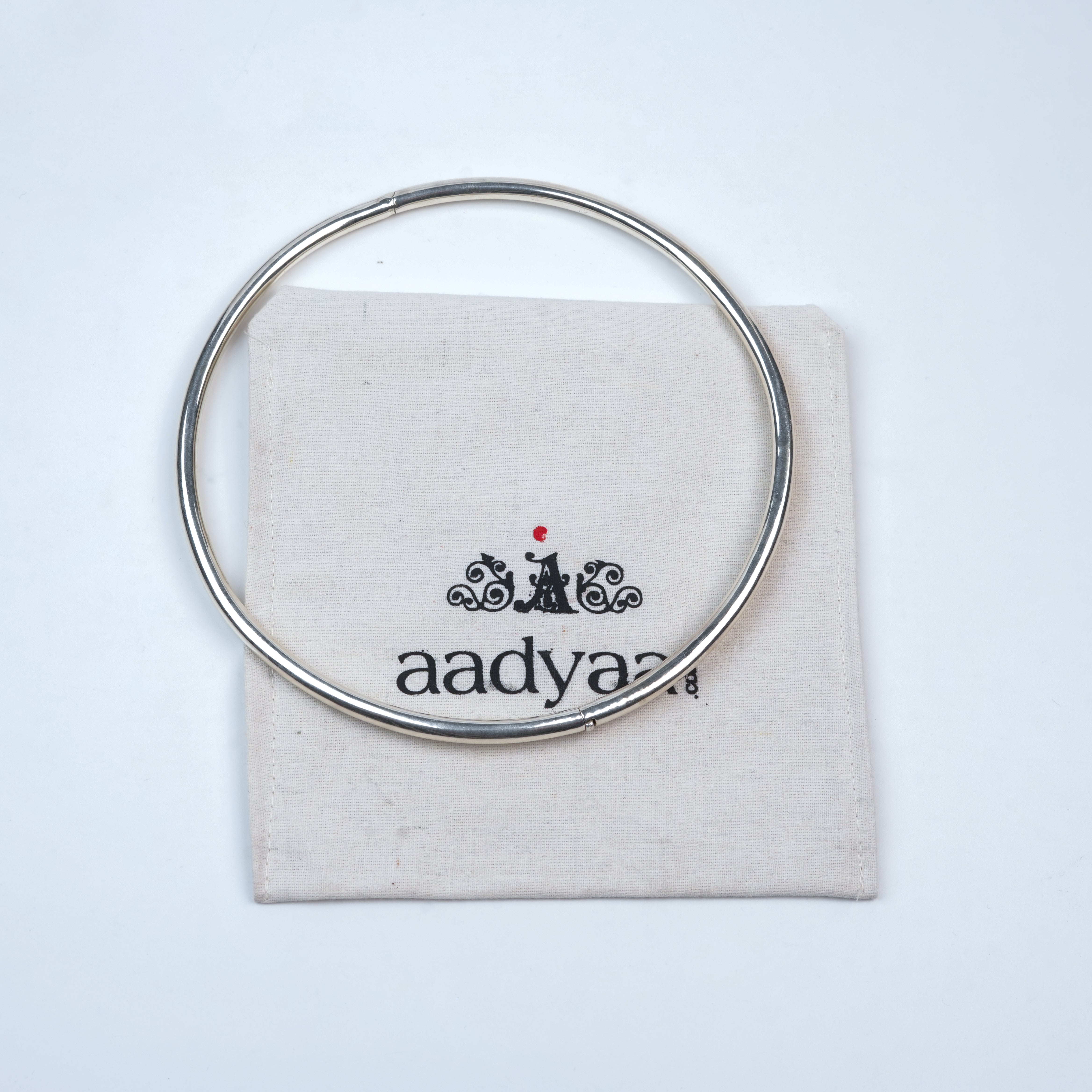Silver Plain Hasli Necklace