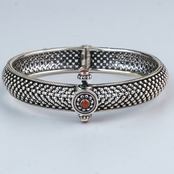 Silver Oxidised Textured Bangle with Red Stone