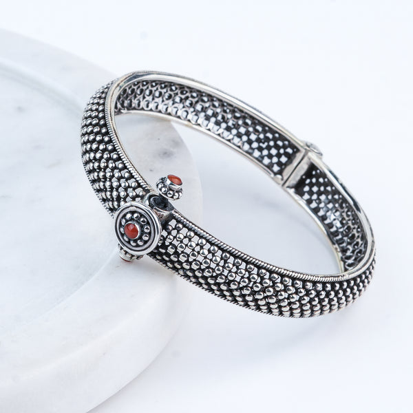 Silver Oxidised Textured Bangle with Red Stone