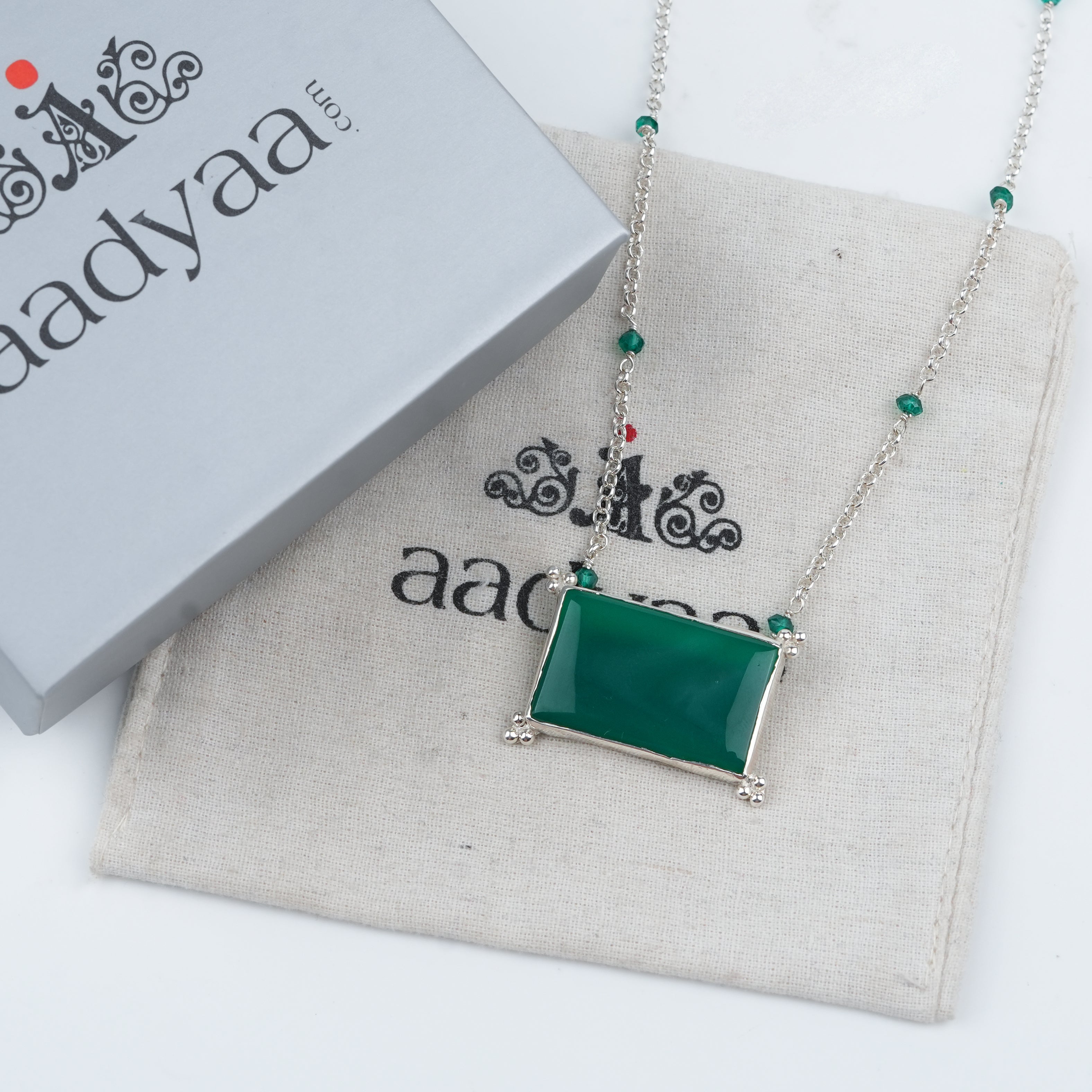 Luxe Necklace – Rectangle Green Onyx & Chain