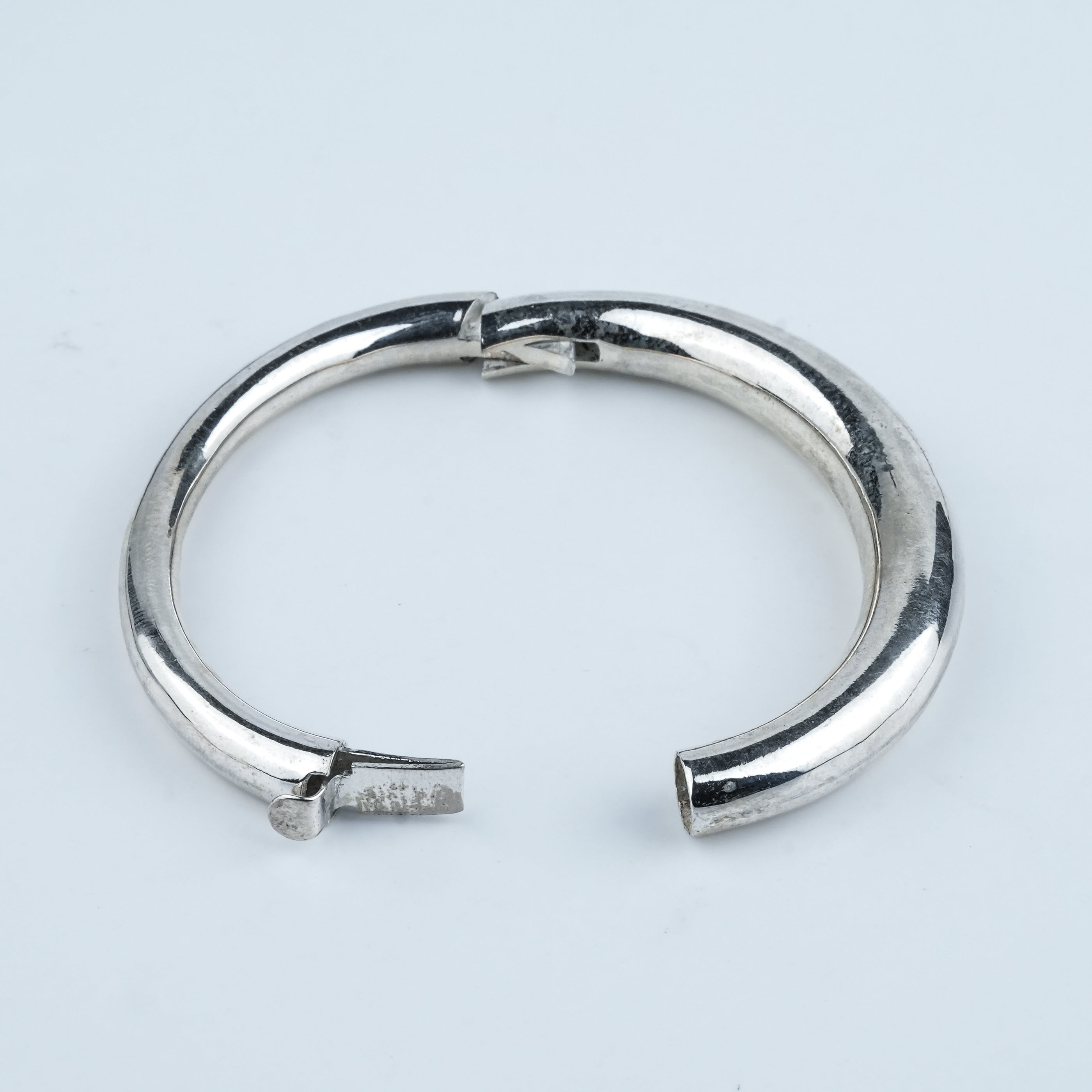 Silver Openable Plain Bangle