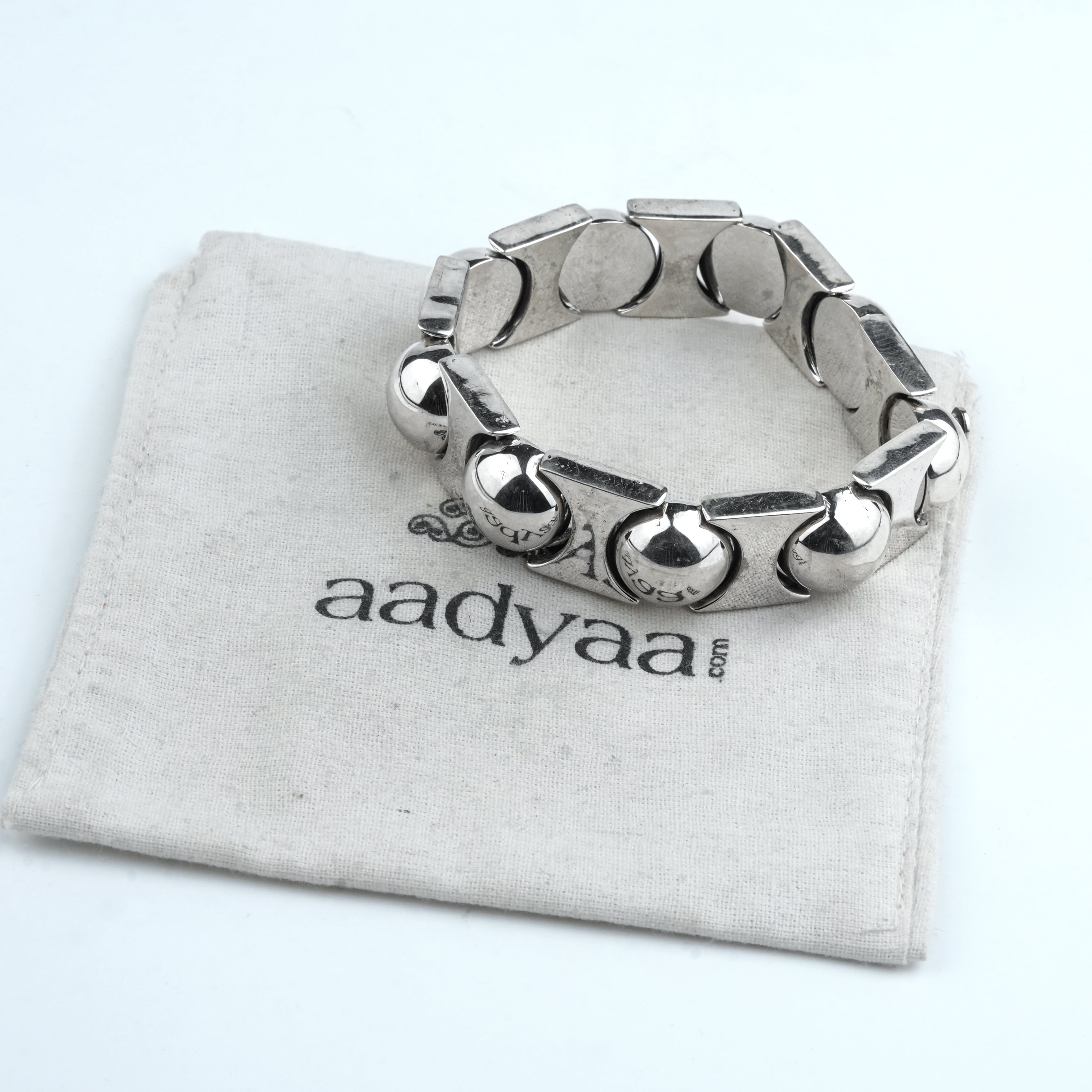 Silver Movable Button Bracelet