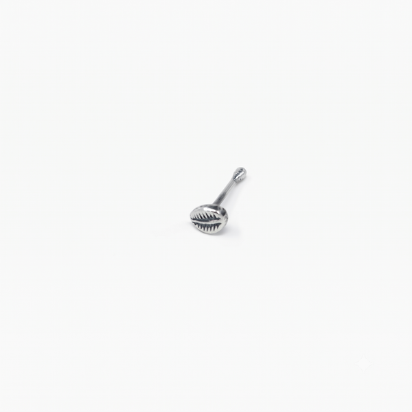 Silver Single Leaf Nose pin