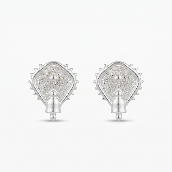 Silver Saaj Motif Earring: बदाम (Badam)