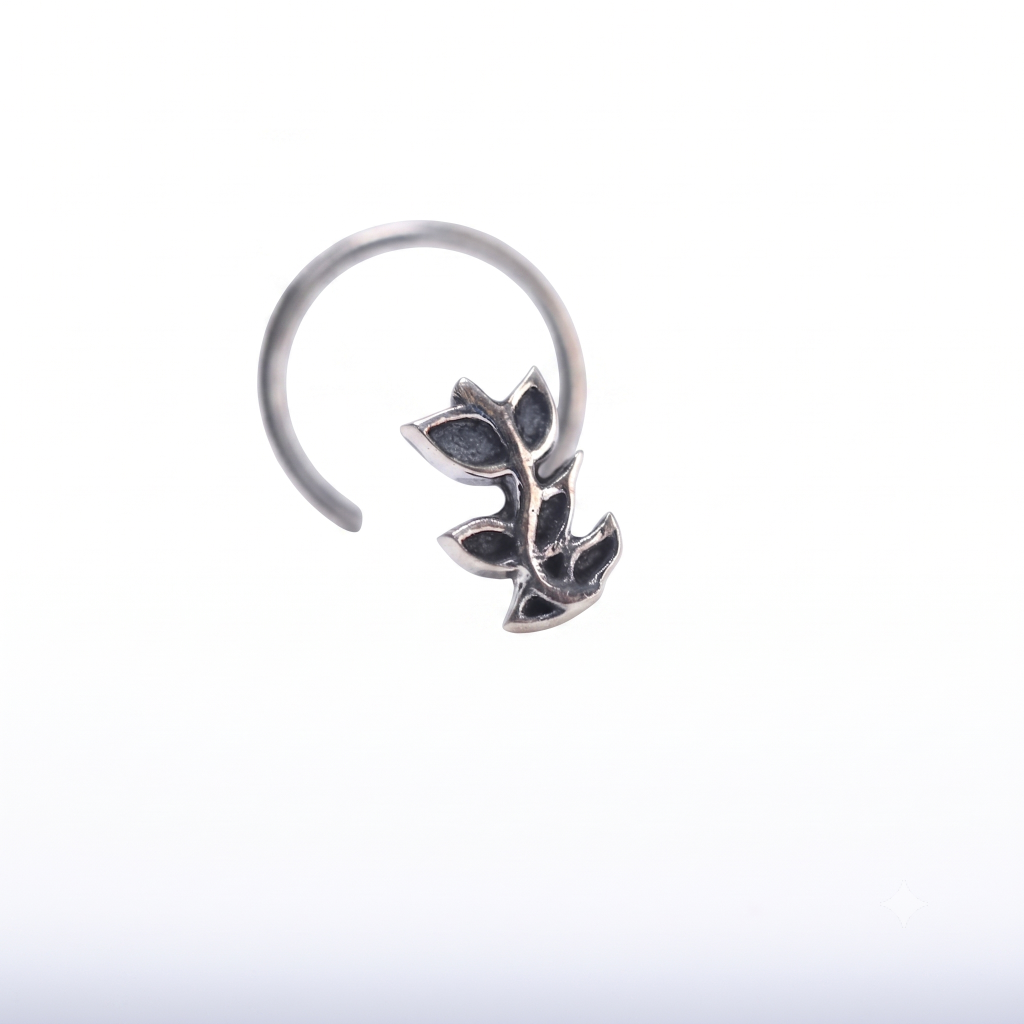 Leaves Nose pin Oxidized ( Pierced )