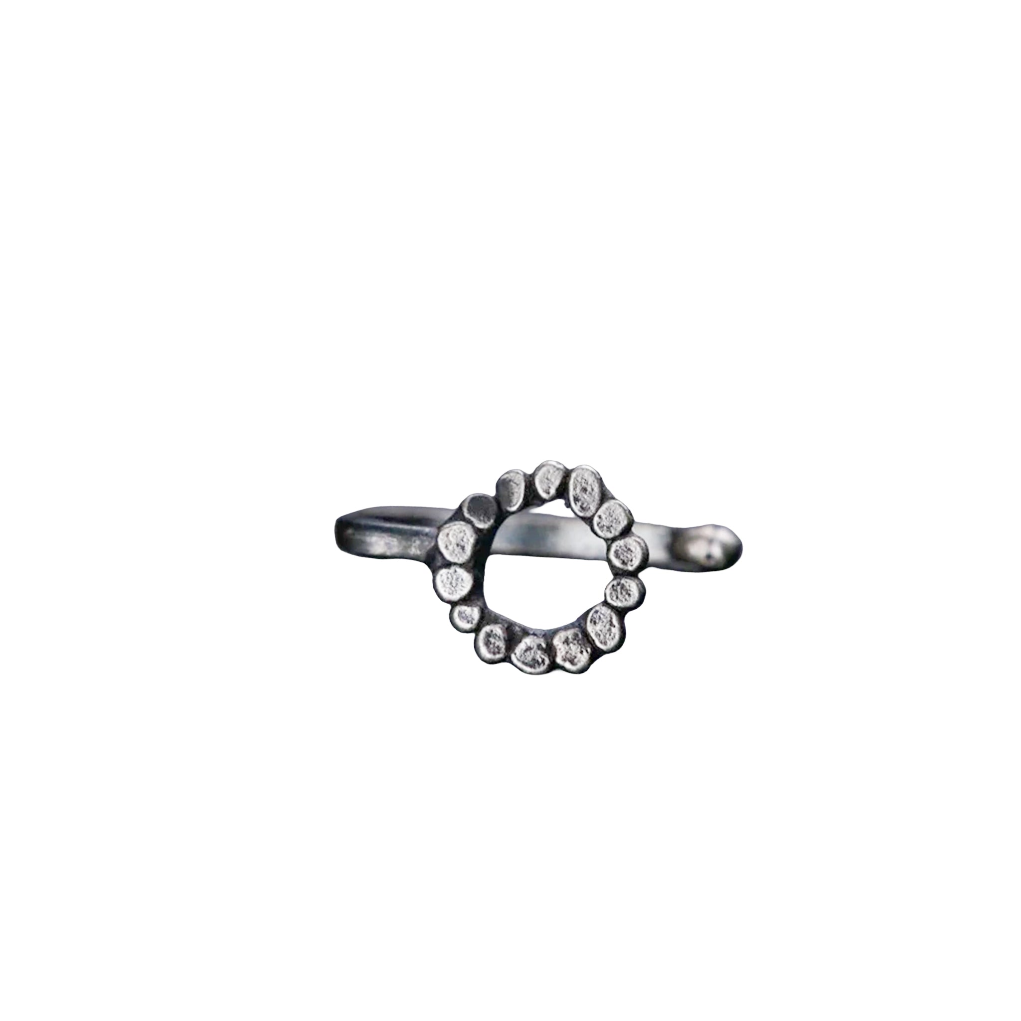 Hammered Silver Round Shaped Nose pin (Clip on)