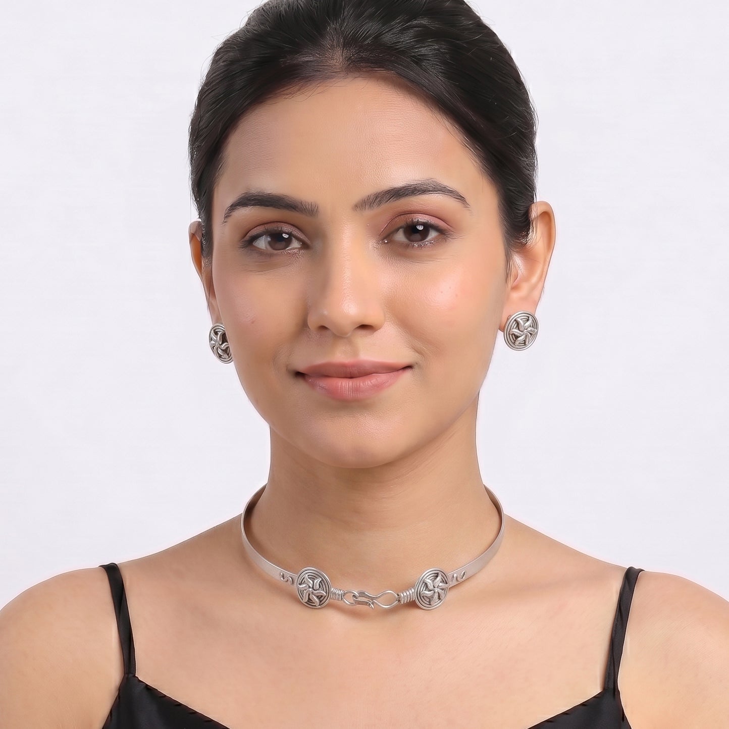 Chitaak – Sun Motif Choker Necklace | Oxidised Silver | (Made to Order)