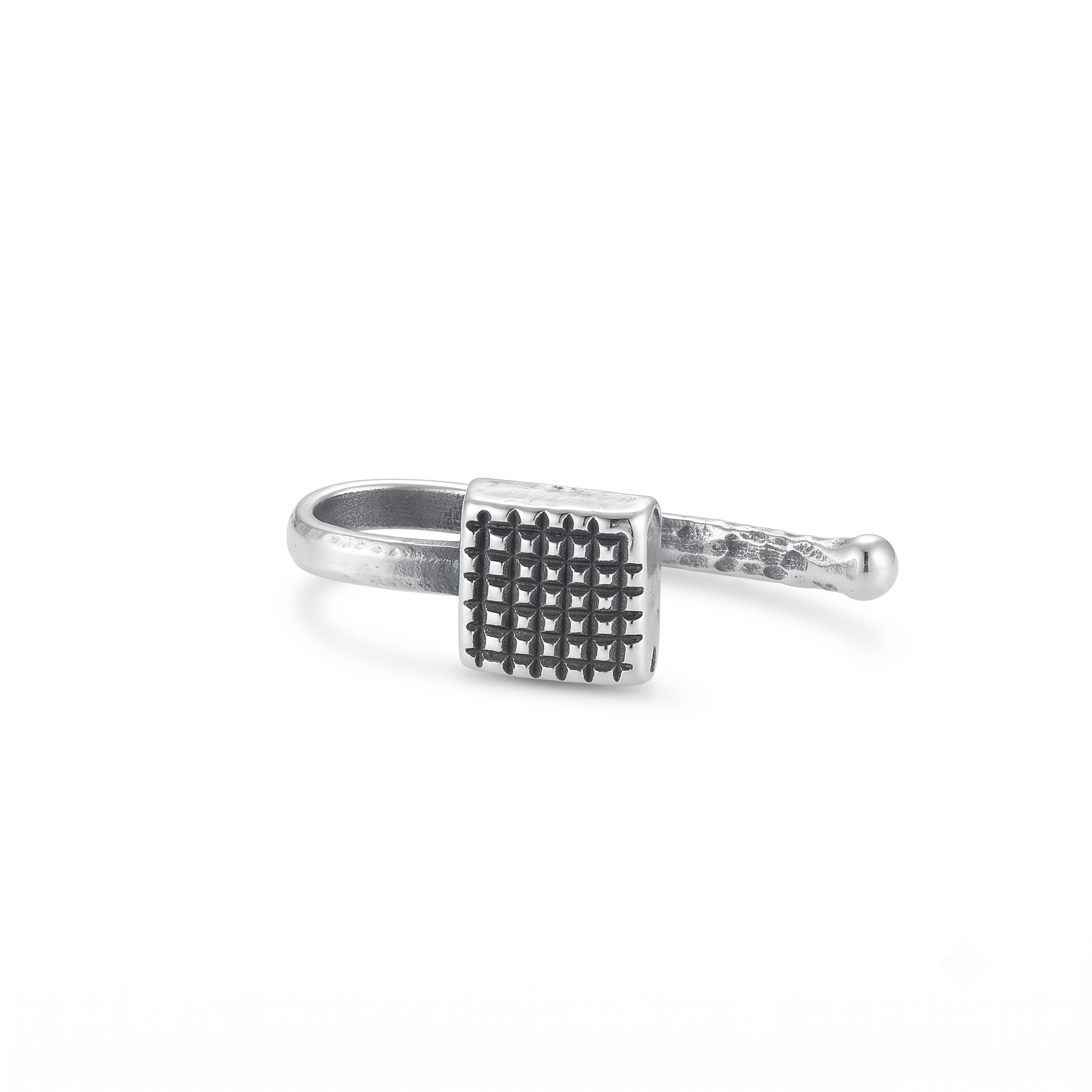 Silver Square Dotted Nose pin (Clip on)