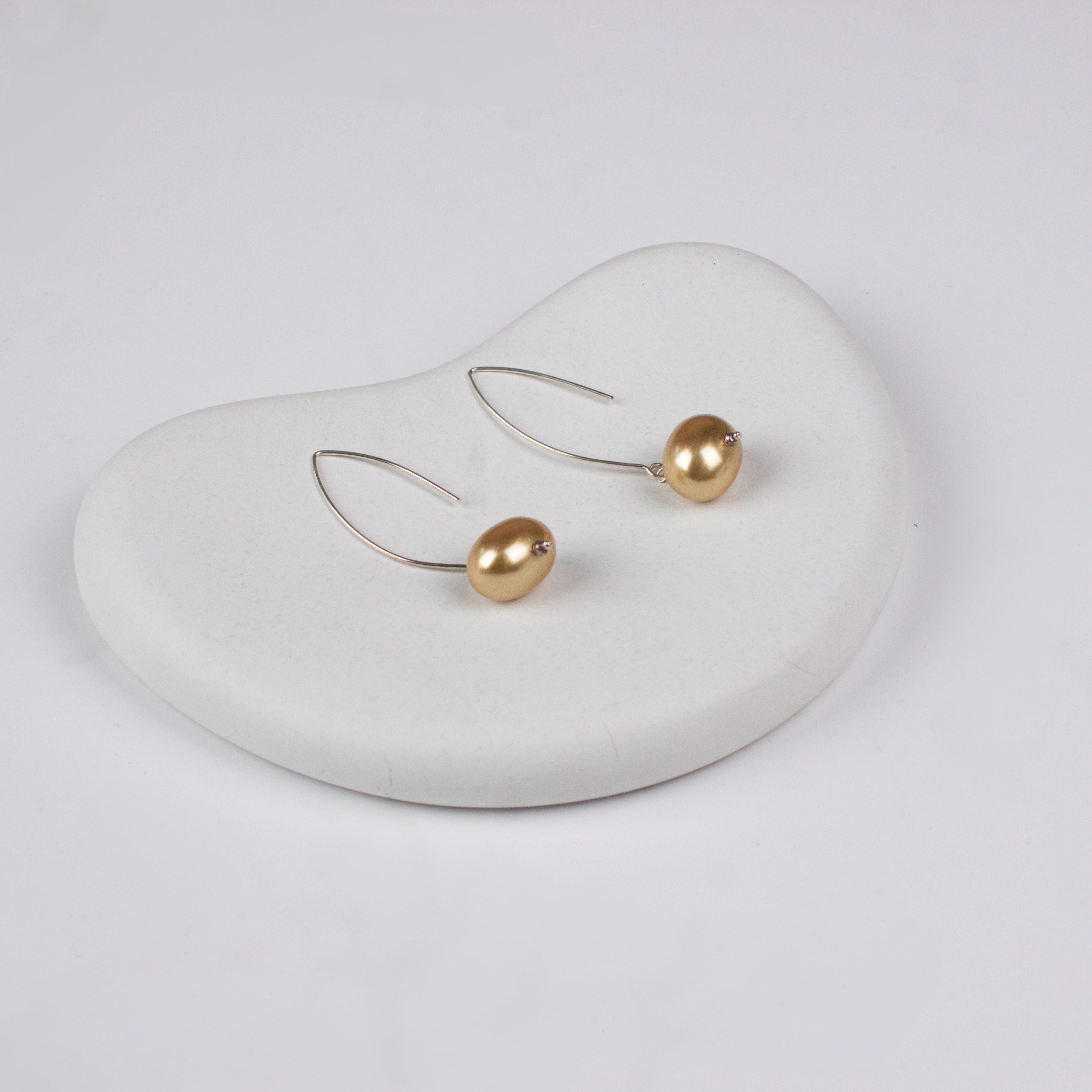 Golden Pearl Silver Dangler