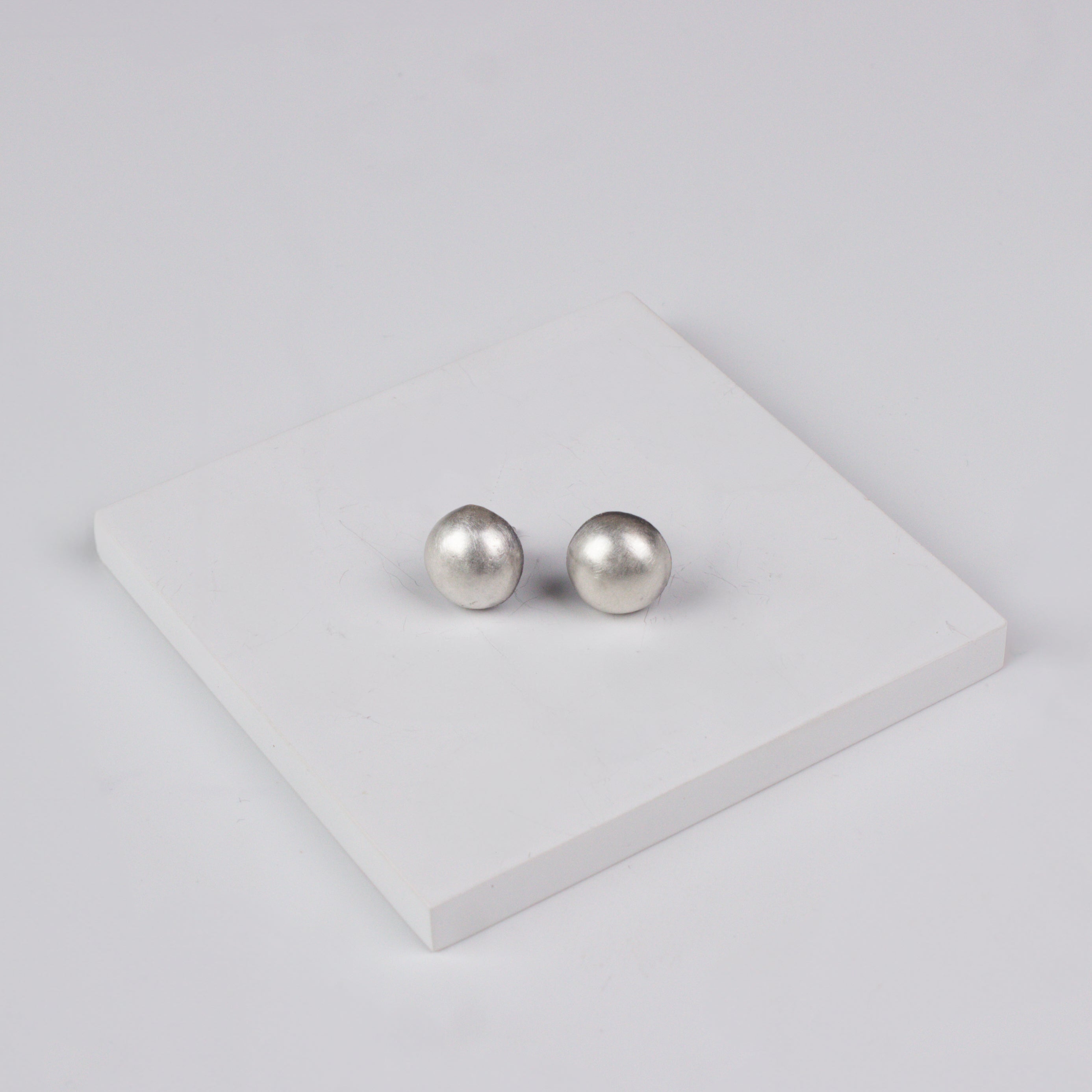 The Small Dome Earrings