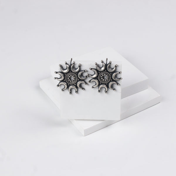 Chandra Earring
