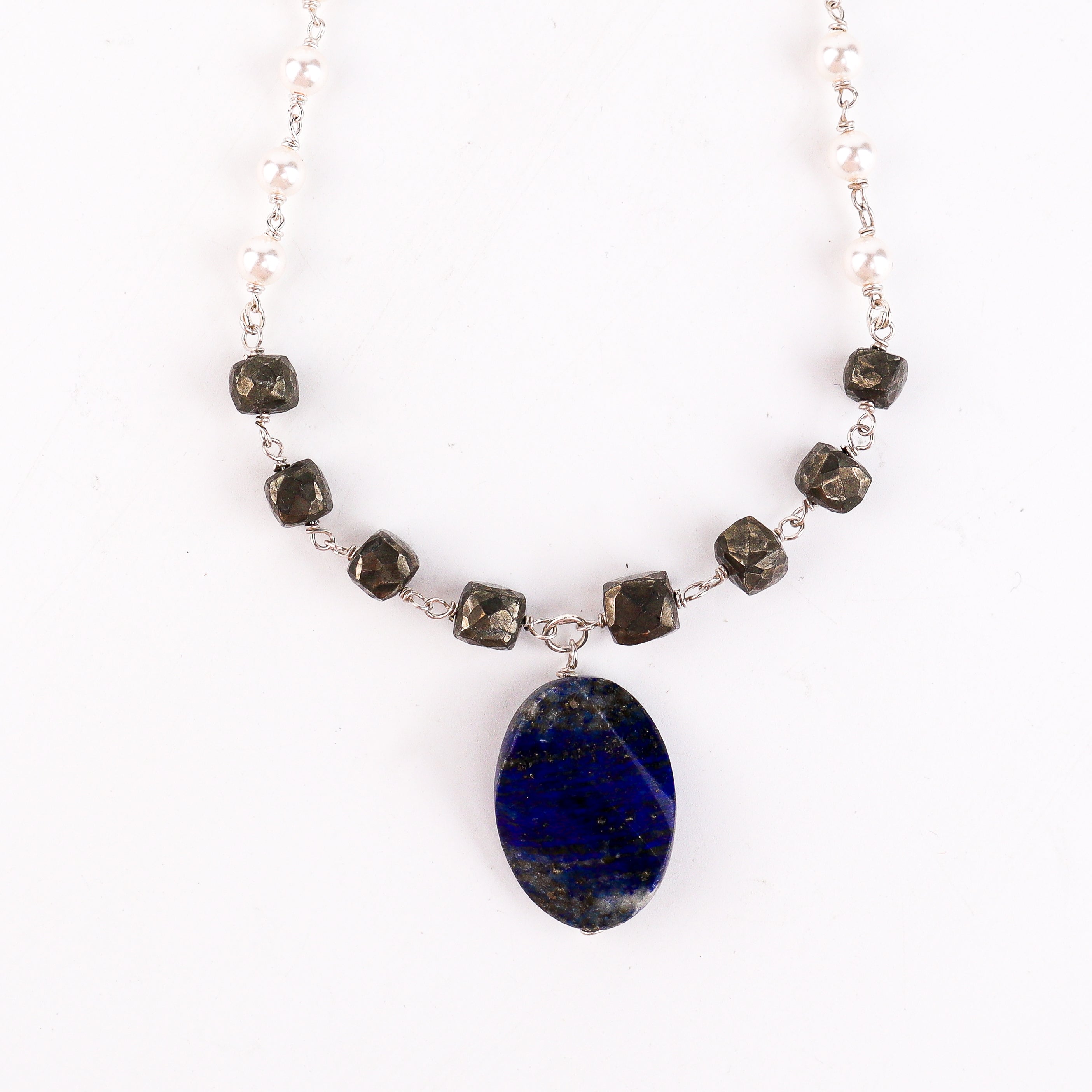 Multicolour Stone Necklace with Pearl Ganthan