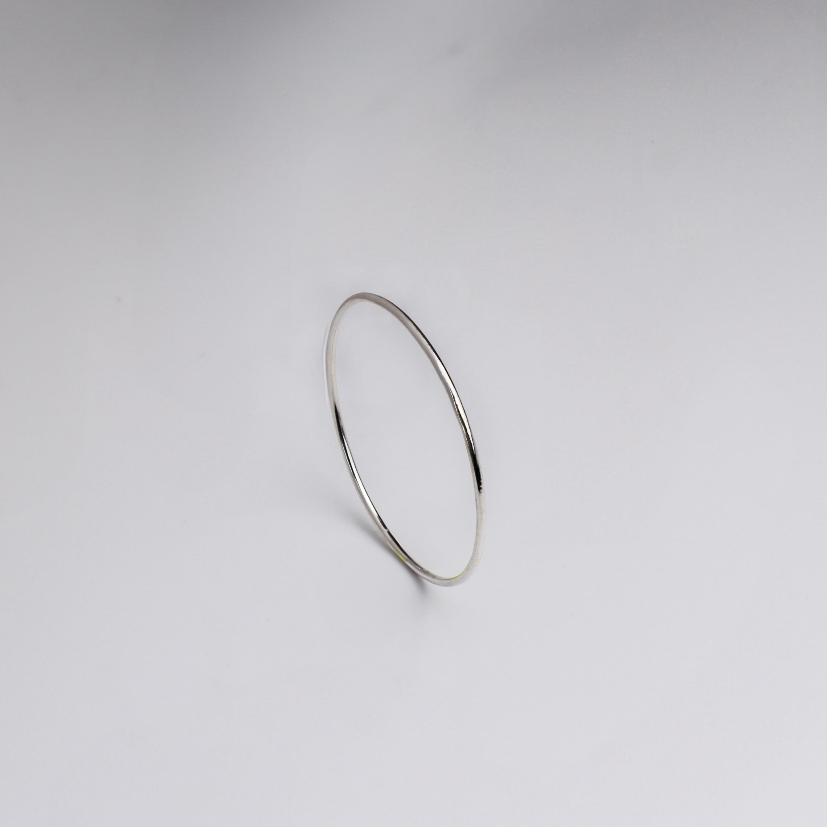 Plain Silver Bangle