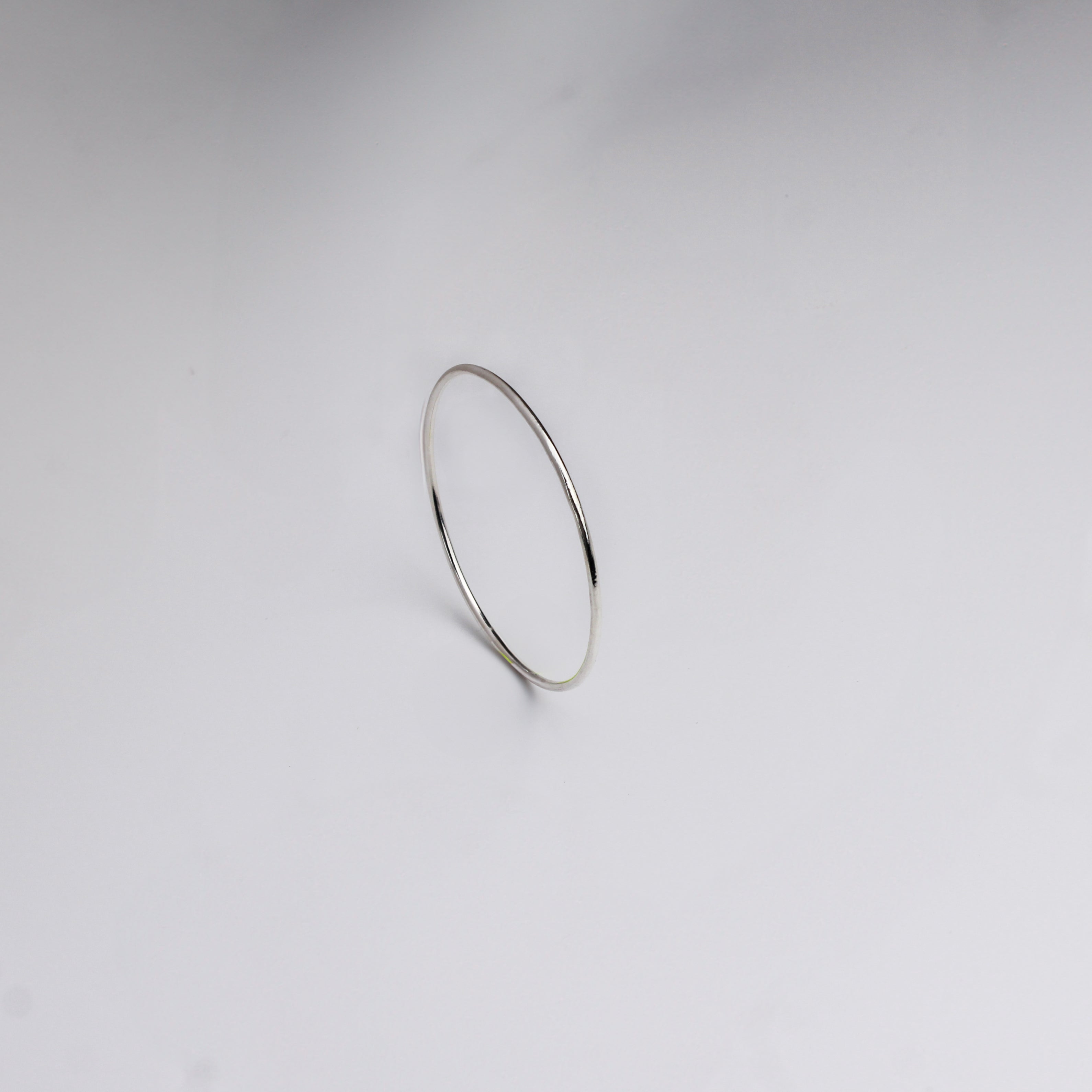 Plain Silver Bangle