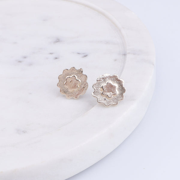 Silver Saaj Motif Earring: ताईत (Taait)