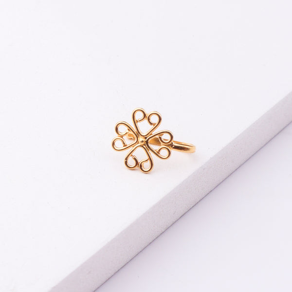 Gold floral ring for jewelry