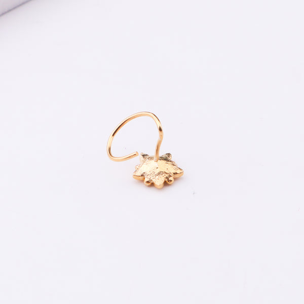 Gold Sadafulee nose pin with floral motif