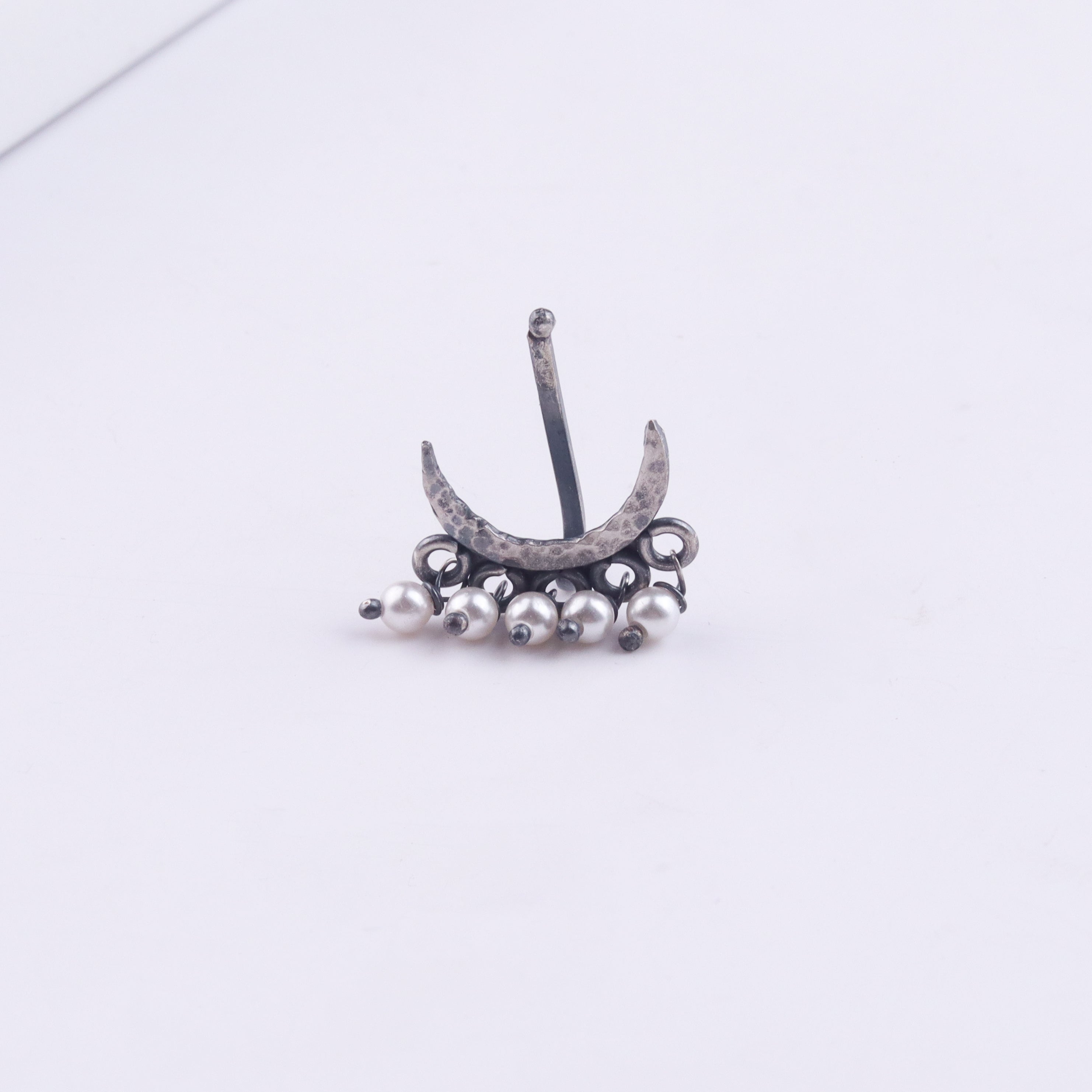 Oxidised Hammered Chandrakor Clip-On Nose Pin (Large)