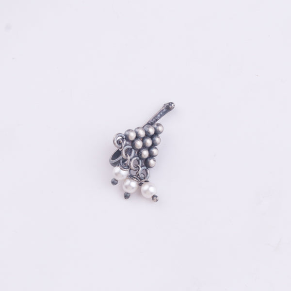 Oxidised Pyramid Clip-On Nose Pin (Large)