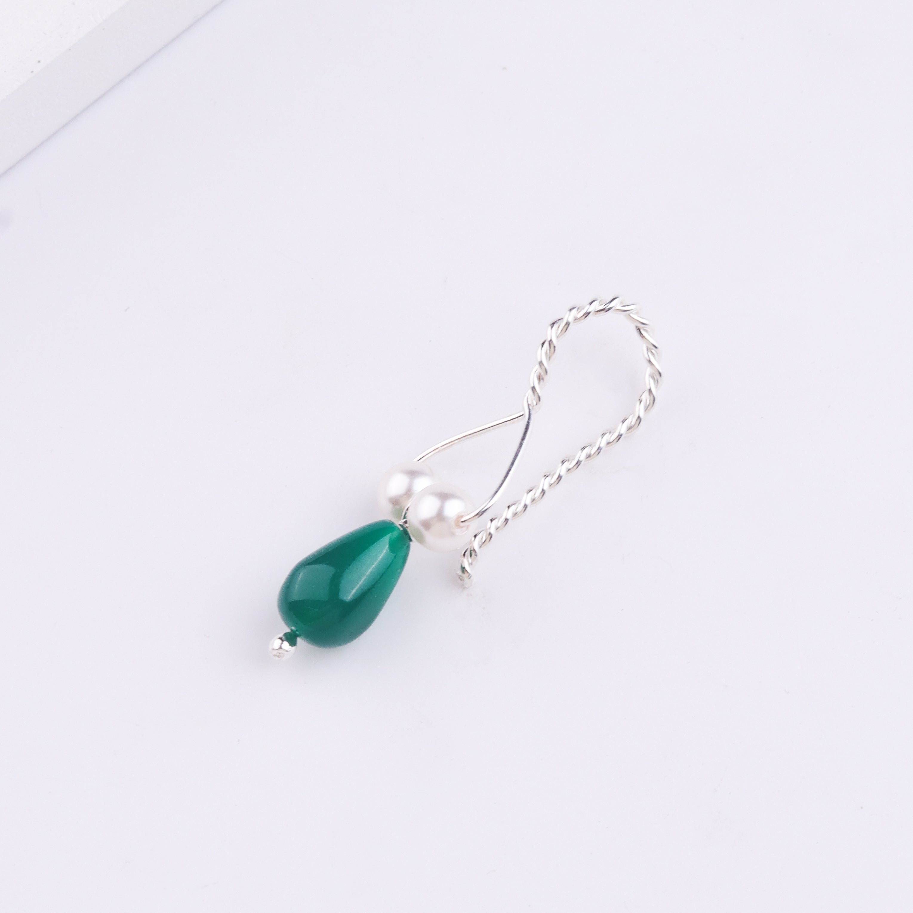 Silver Bhikbali with Drop Green Onyx (Clip-On)