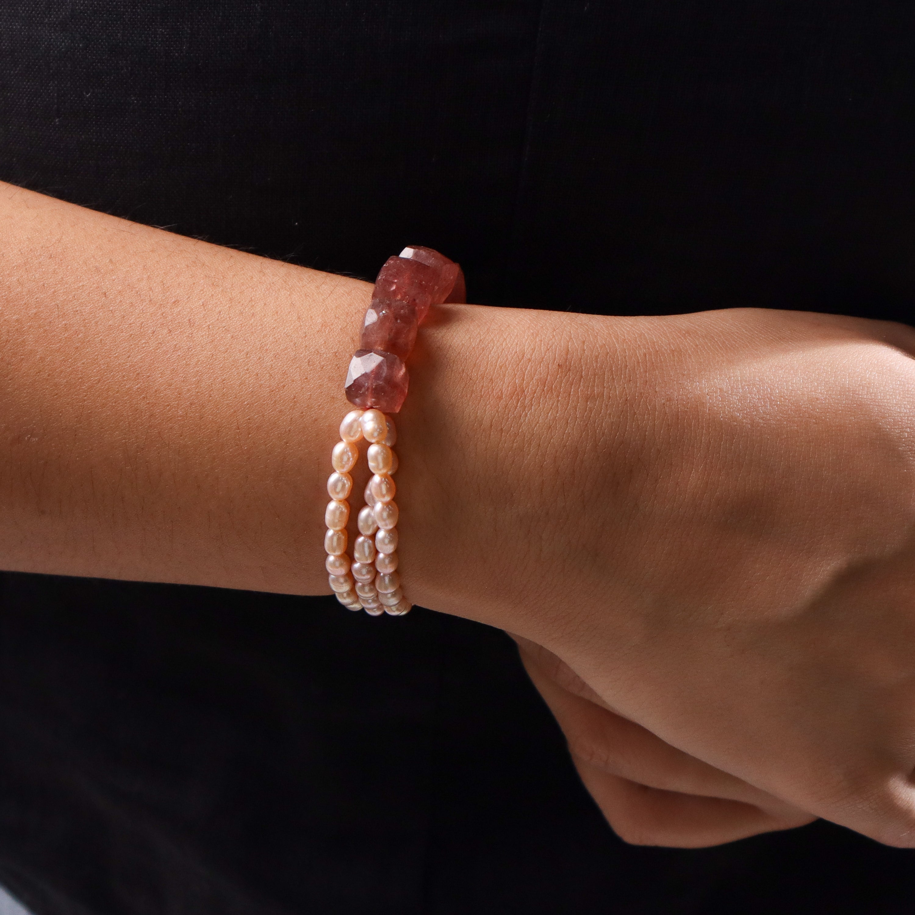 Strawberry Quartz & Pink Rice Pearl Bracelet