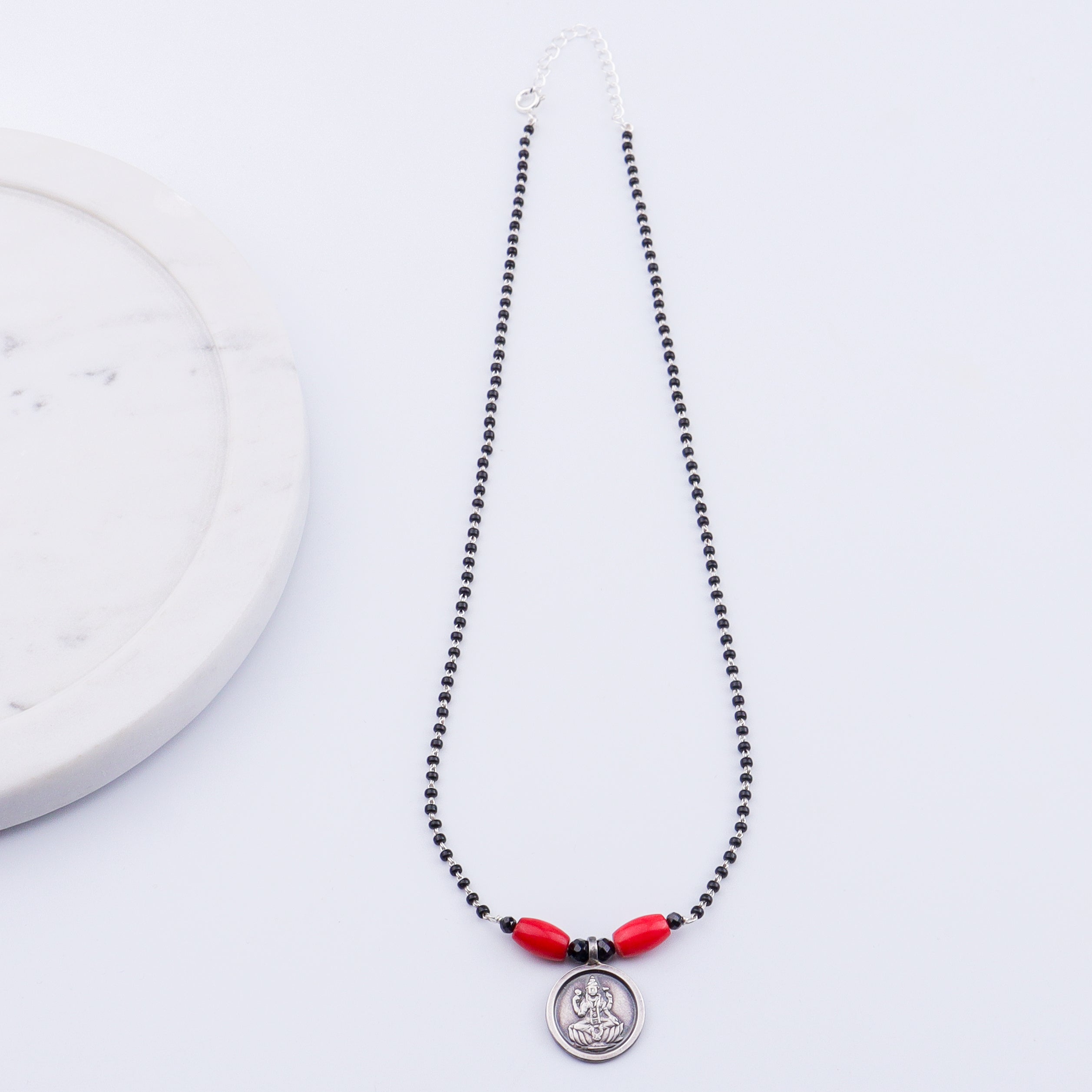 Coral Putali Mangalsutra