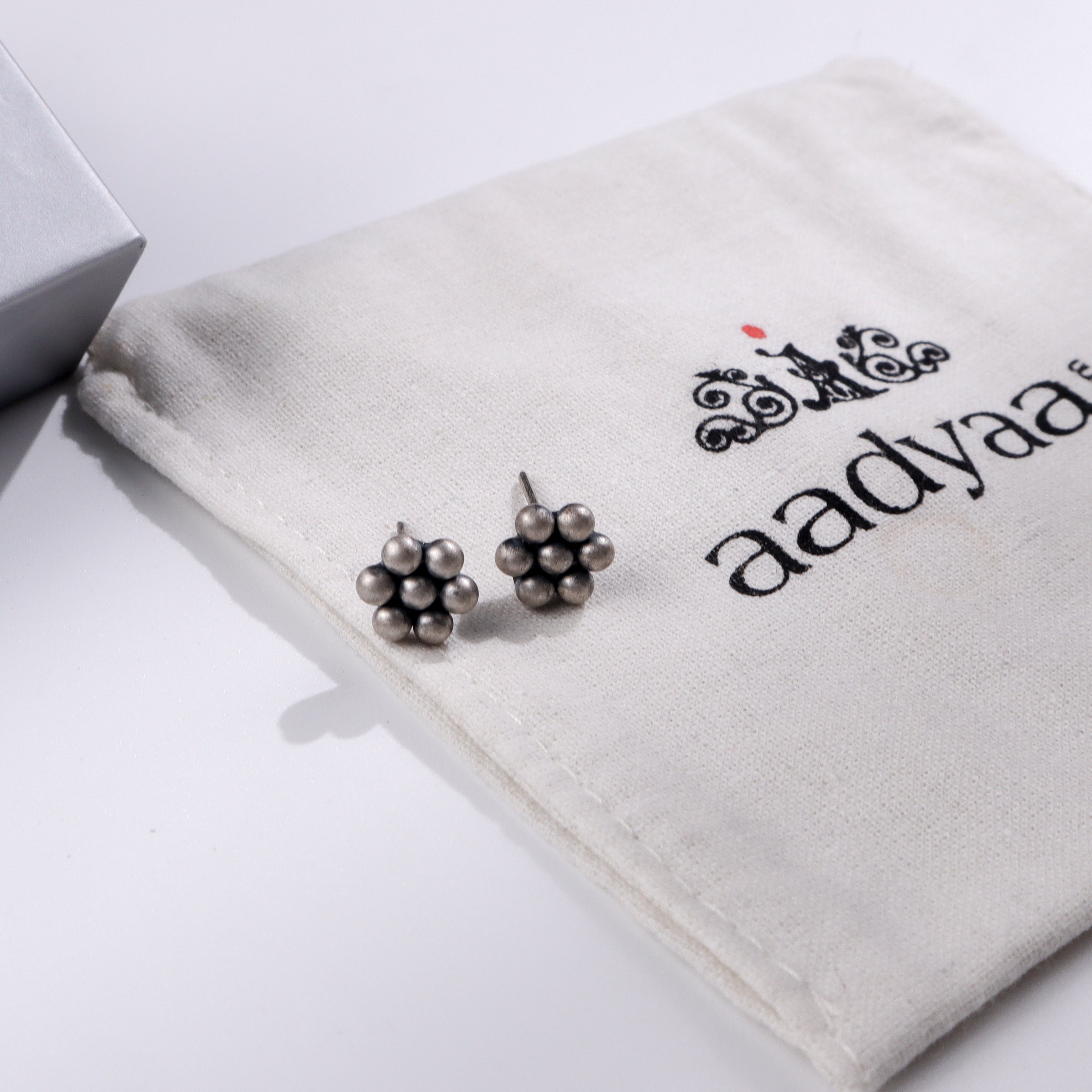 Itihaas Kudi Tiny Stud Earrings for Second Piercing