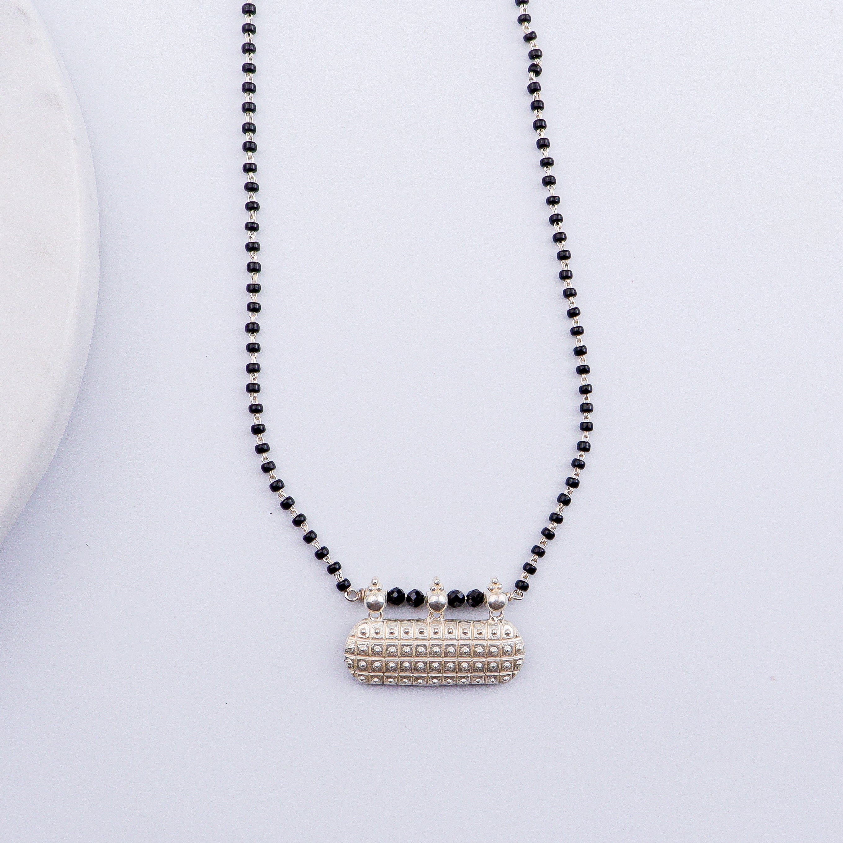 Handmade Saaj Motif Mangalsutra - ताईत (Taait)