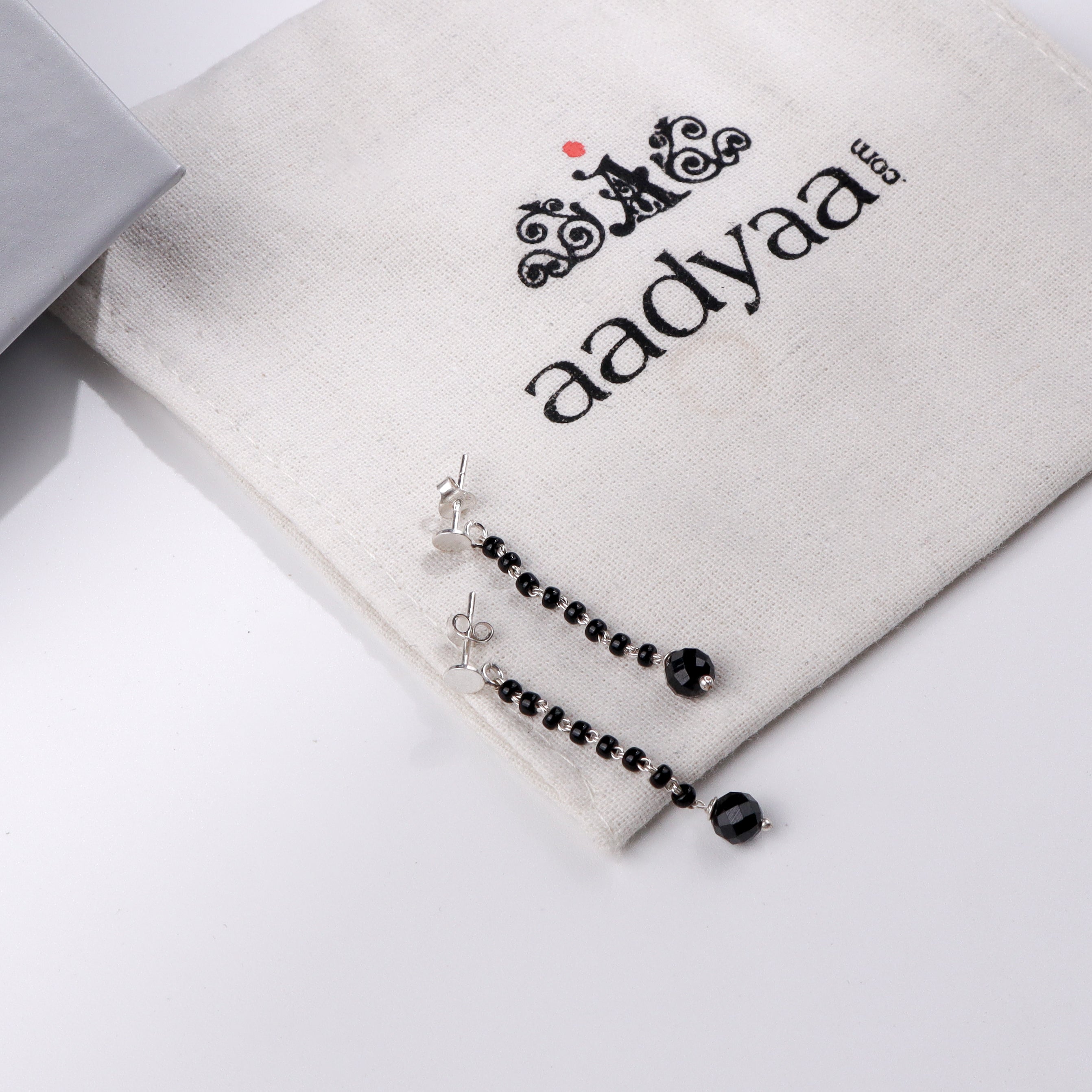 Silver String Earring with Black Spinel