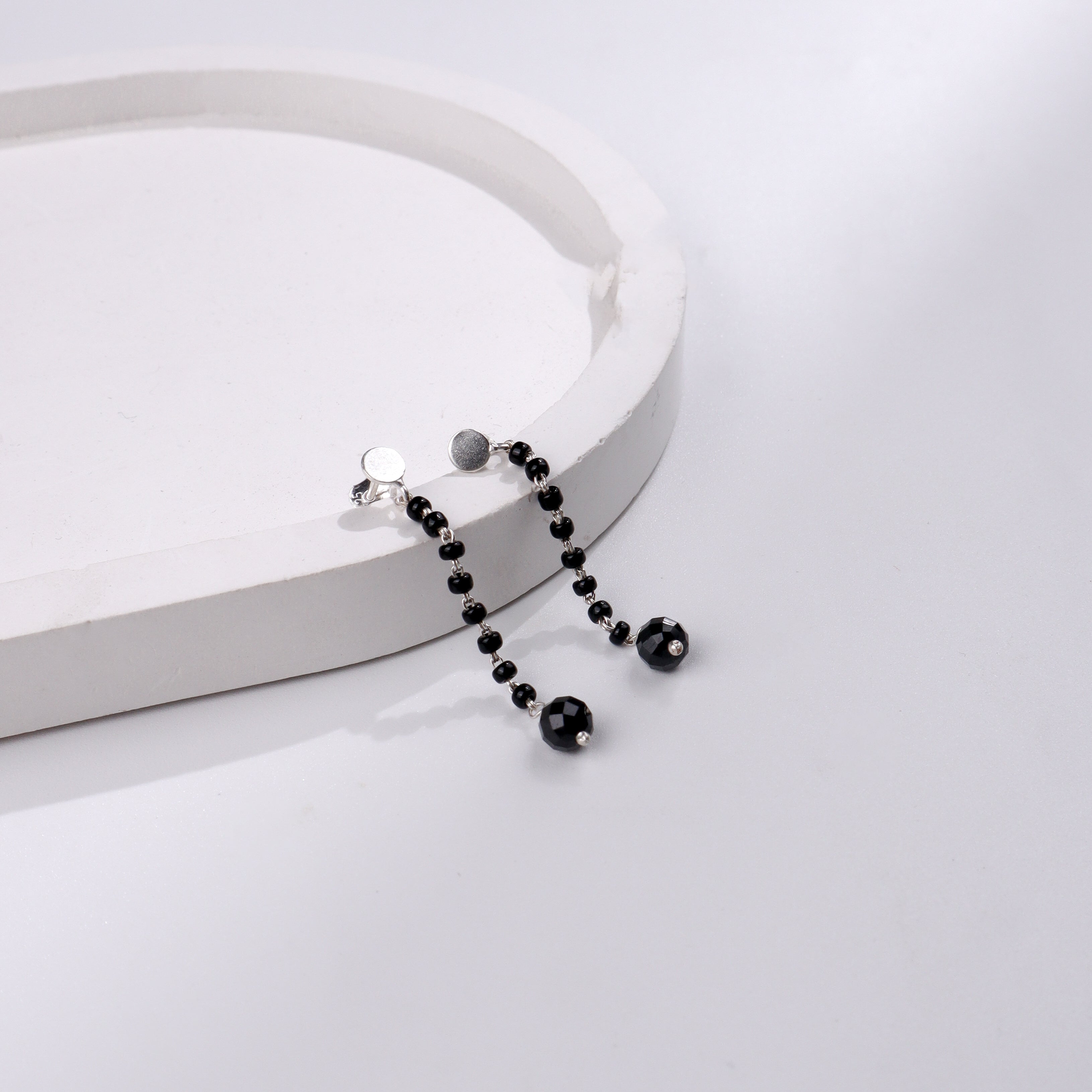Silver String Earring with Black Spinel