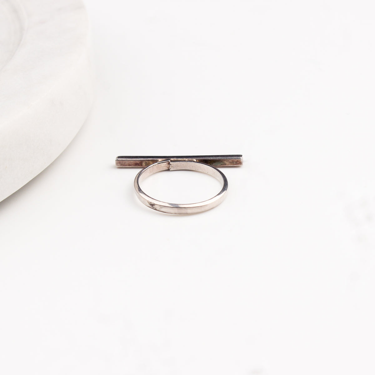 Classic Silver Ring : Line