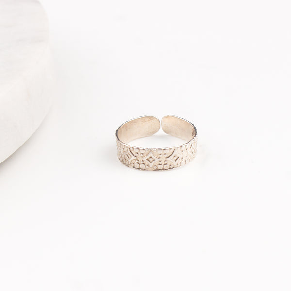 Unisex Textured Ring