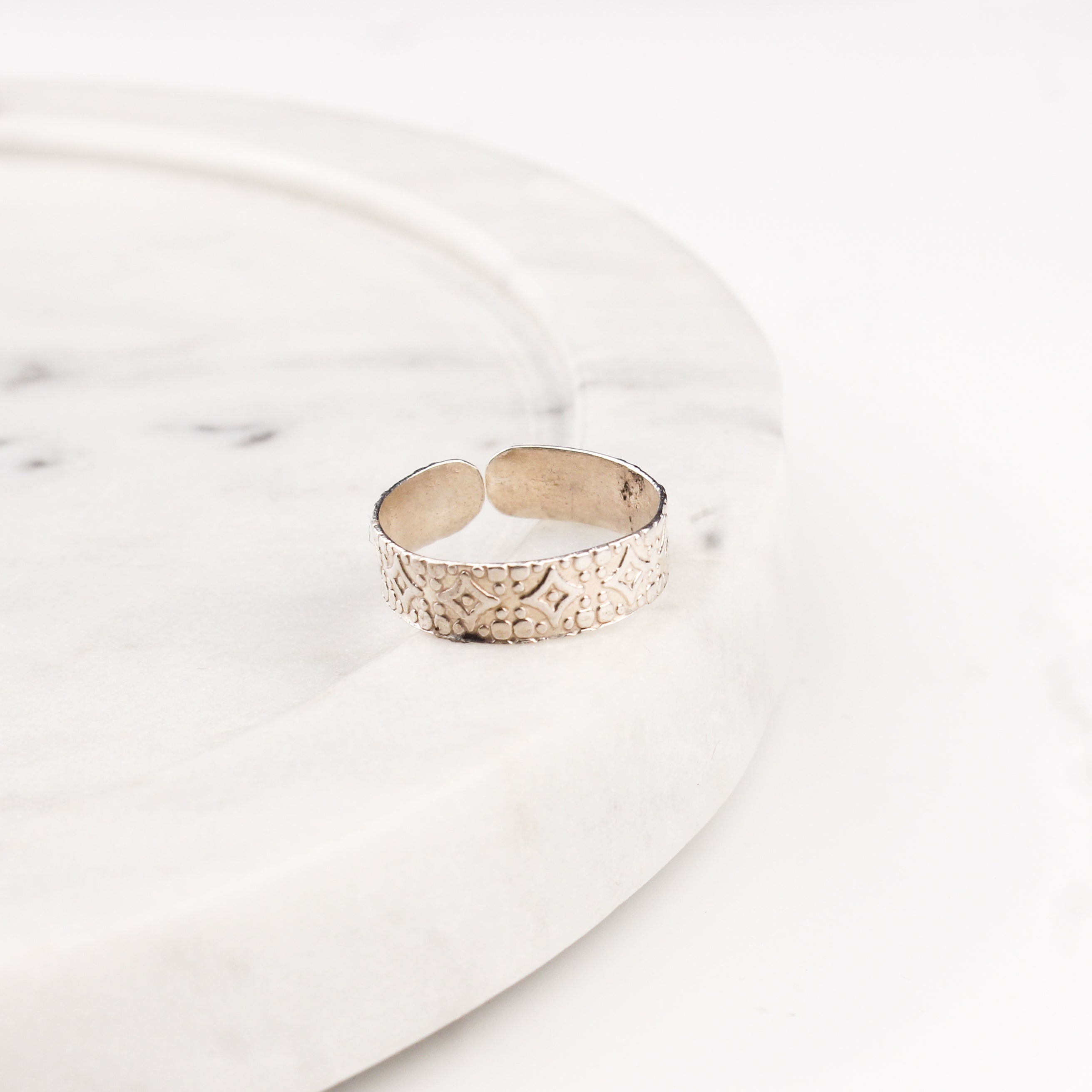 Unisex Textured Ring