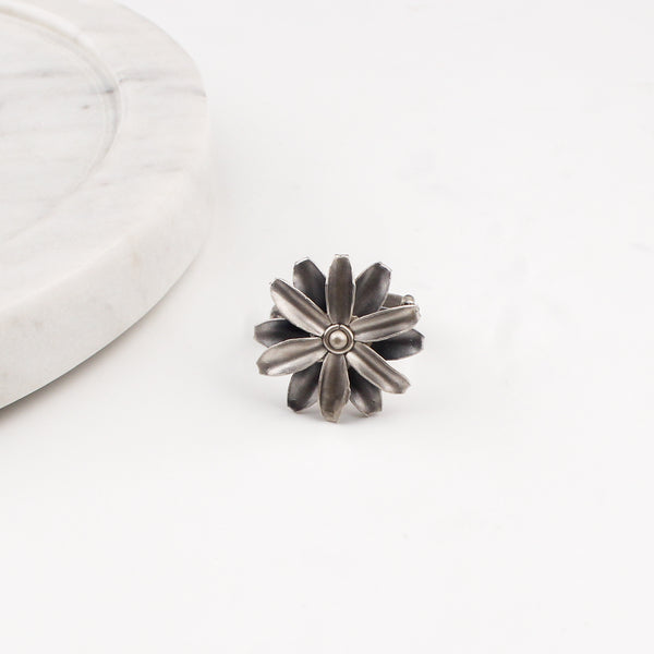 Mini Silver Soorajmukhi (Flower Motif) Ring