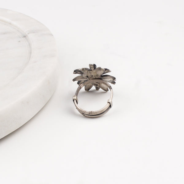Mini Silver Soorajmukhi (Flower Motif) Ring