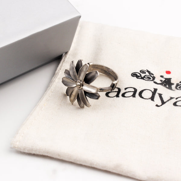 Mini Silver Soorajmukhi (Flower Motif) Ring