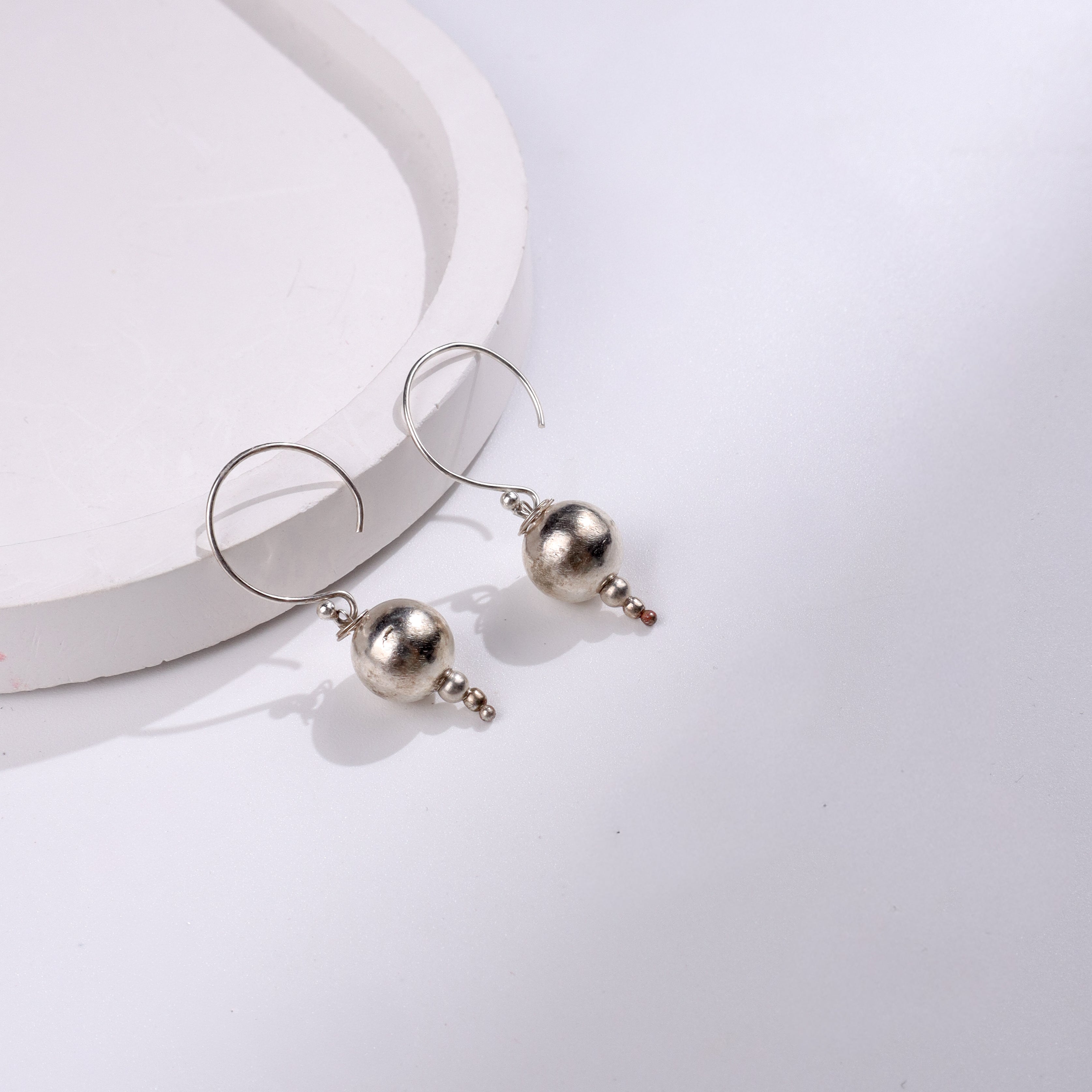 Silver bead earrings with minimalist design for jewelry accessories