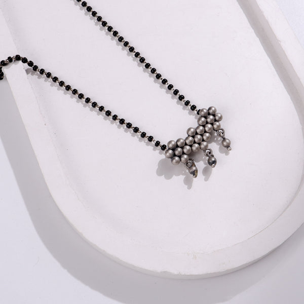 Handmade Kudi Motif Mangalsutra