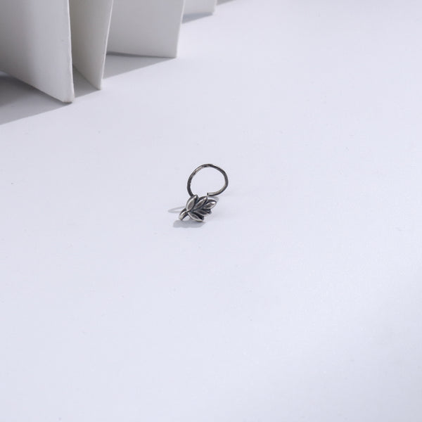 Silver Leaf Nose Pin – Nature Inspired 92.5 Silver